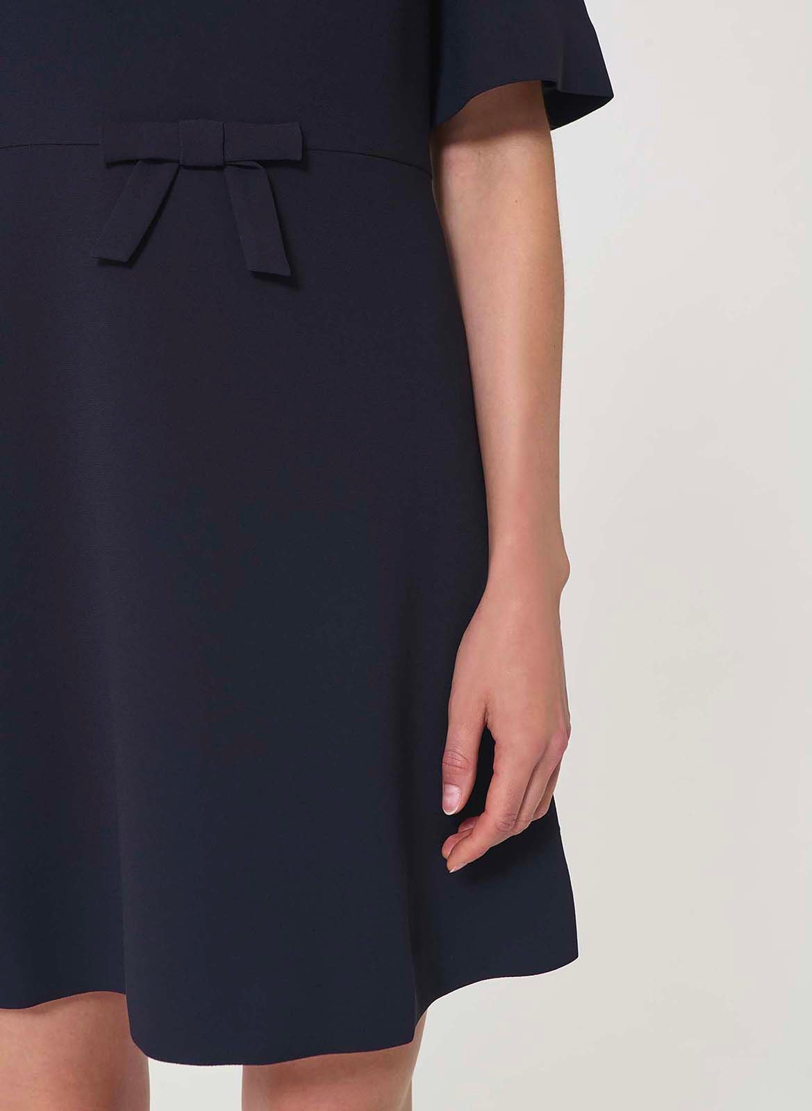 Short flowing crepe round-neck dress TARA JARMON Blue