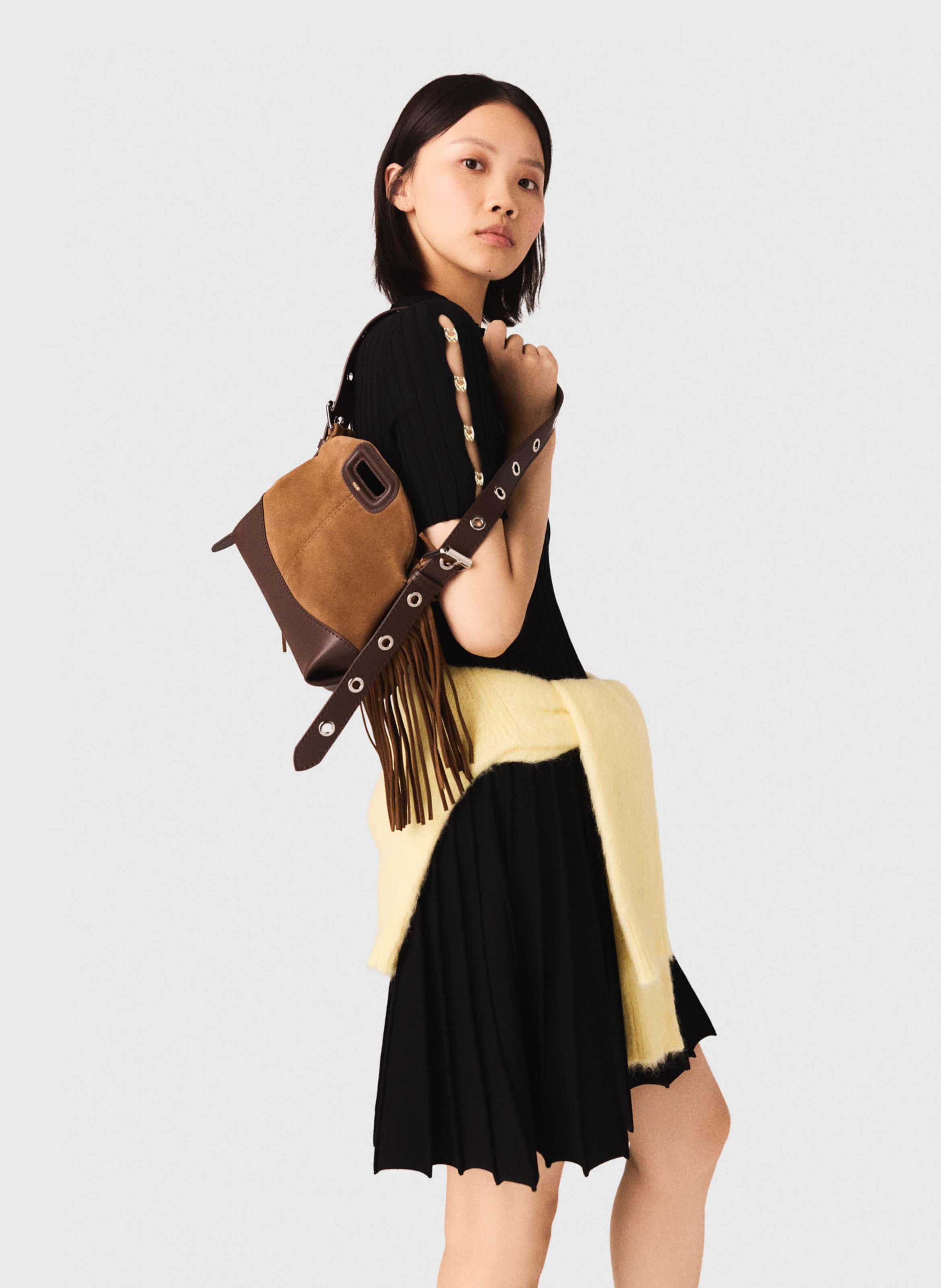 Korte uitlopende jurk in gebreide stof MAJE Zwart