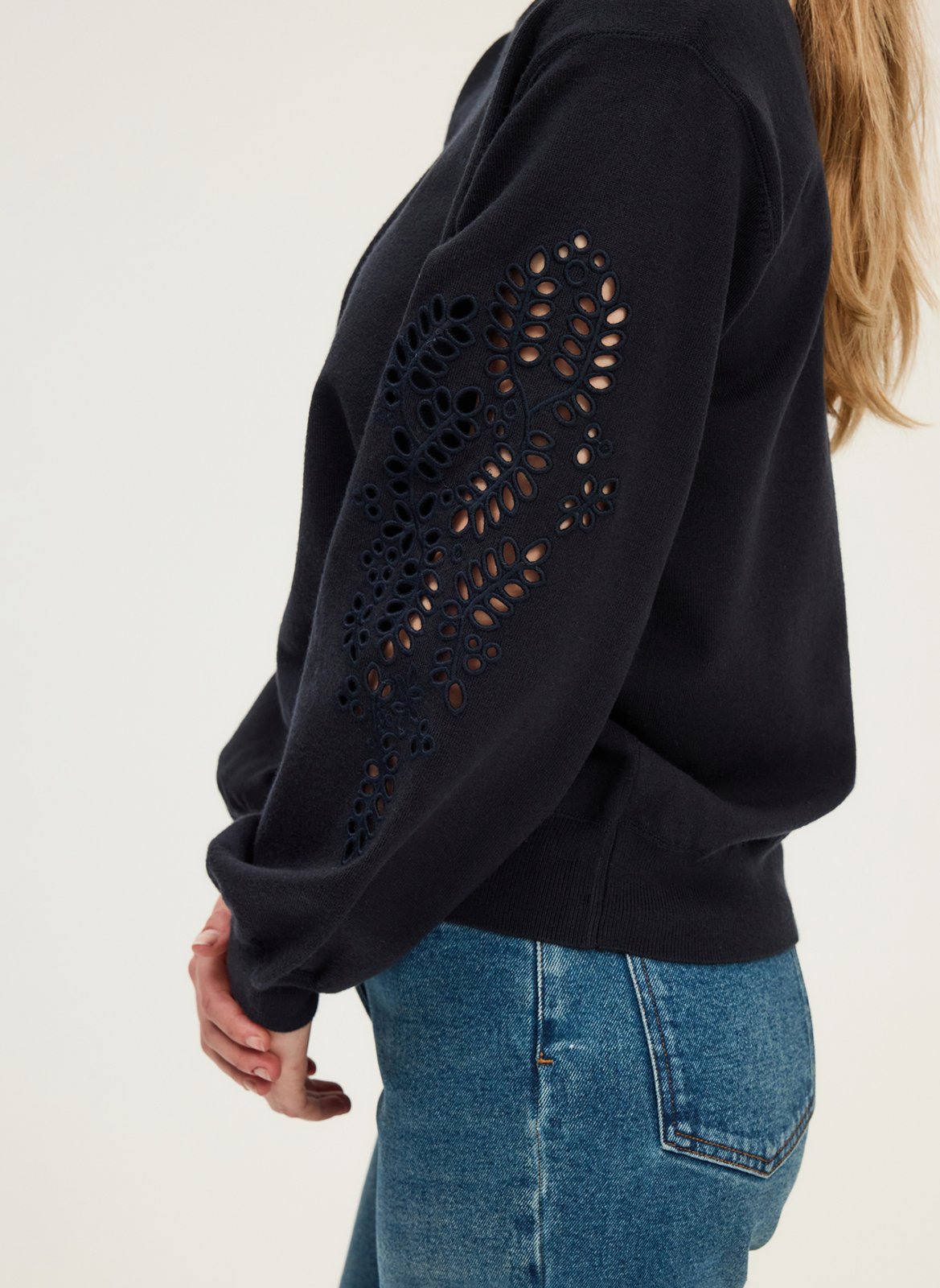 Plain straight sweatshirt with embroidered sleeves PABLO Blue
