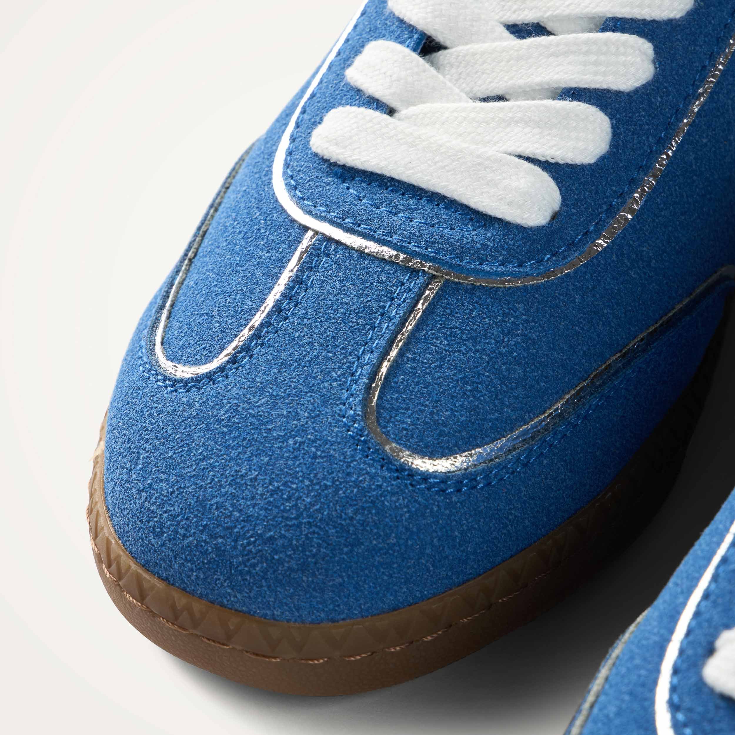 Low lace-up retro sneakers VANESSA WU Blue