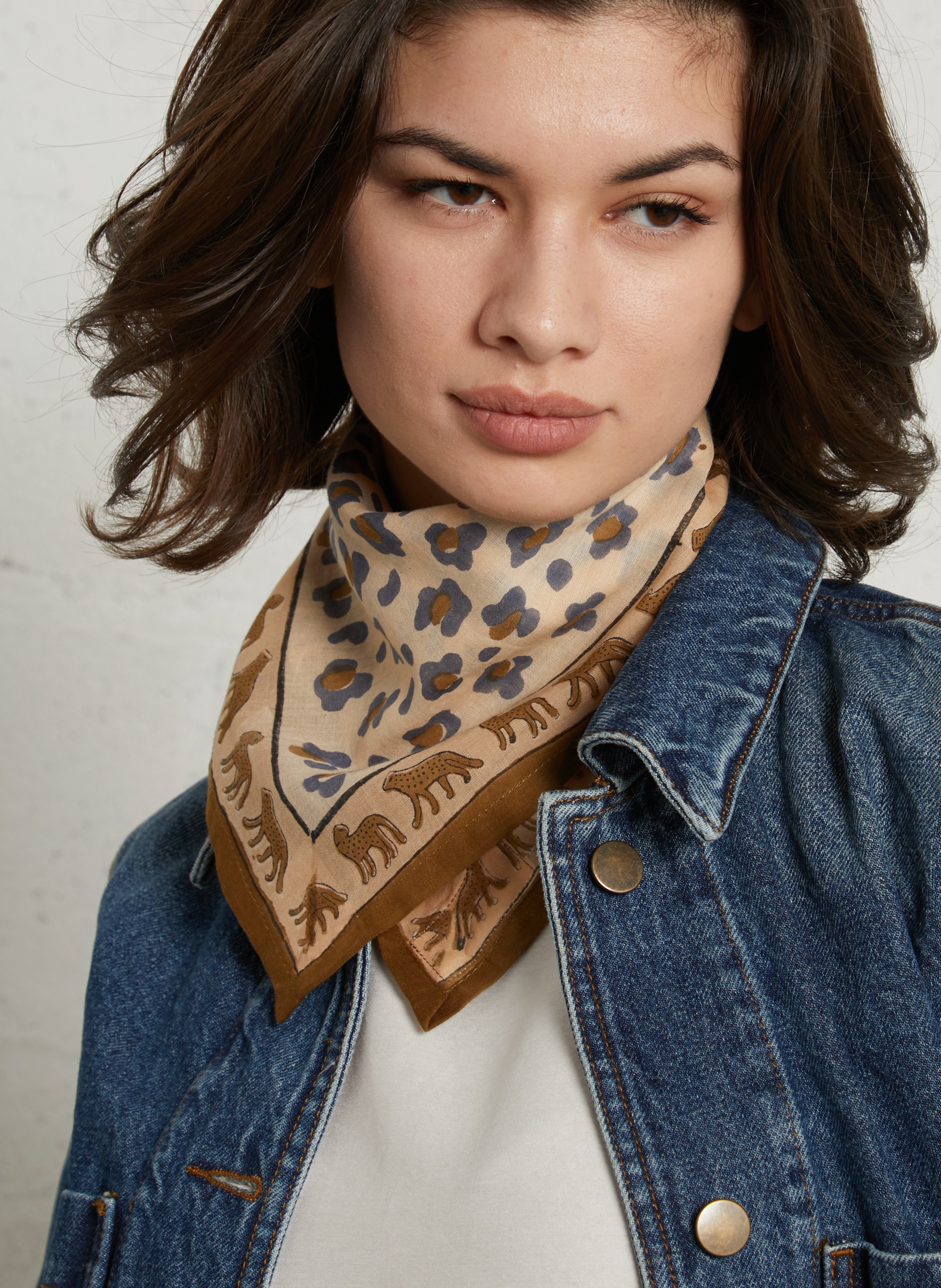 Leopard Print Cotton Scarf APACHES COLLECTIONS Beige