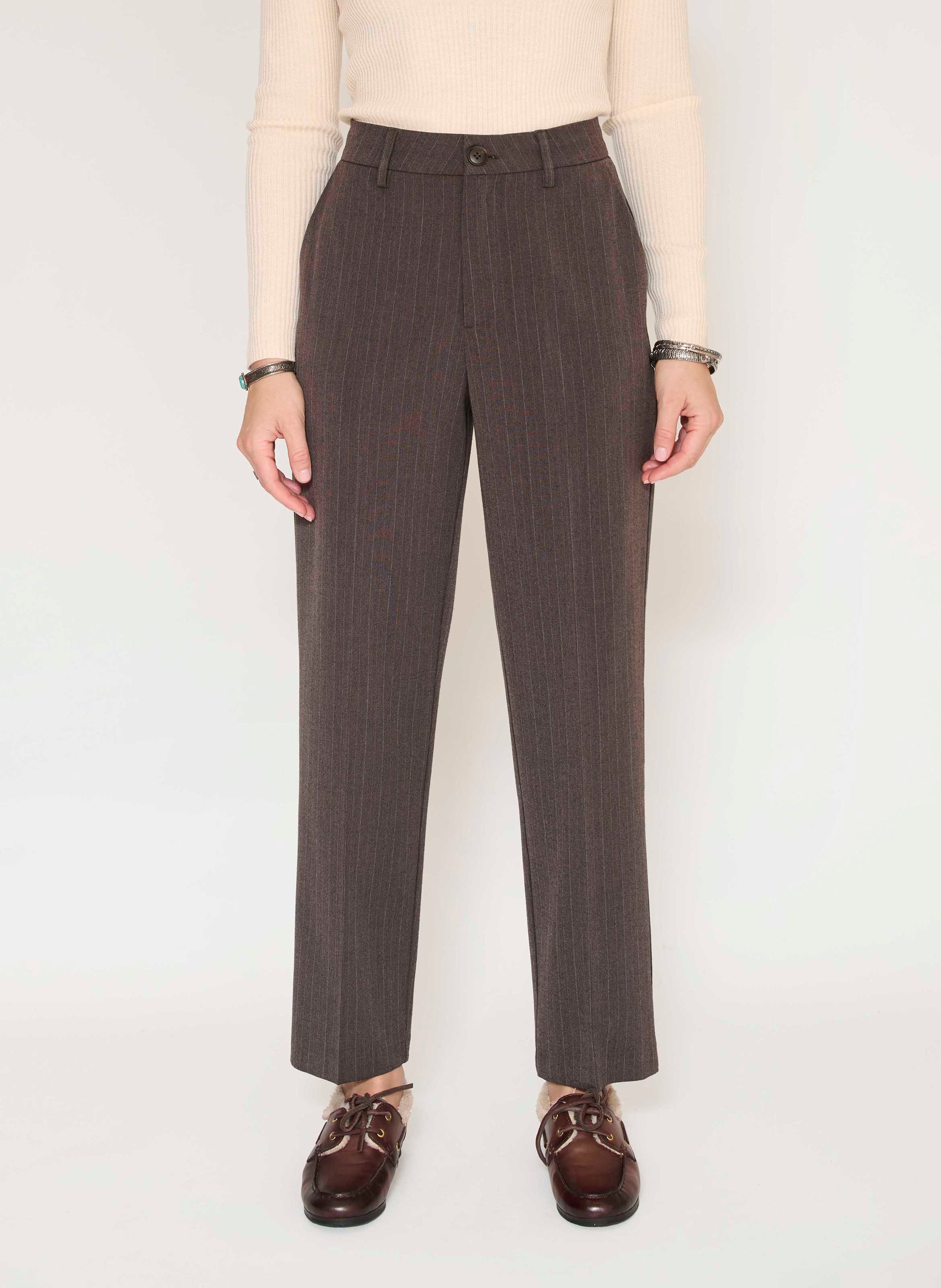 Rechte, gestreepte broek MKT Bruin