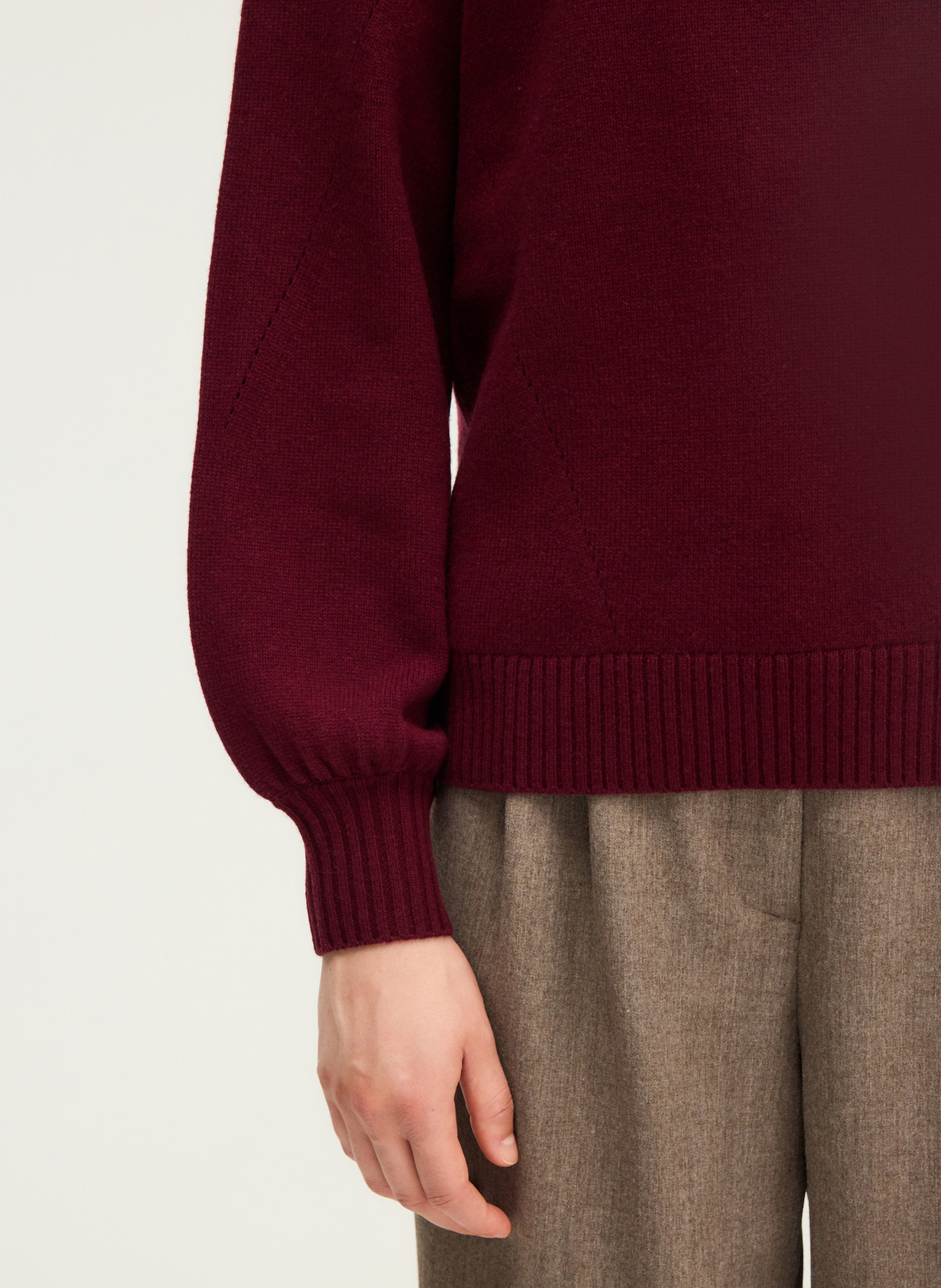 Straight round neck sweater in openwork wool PABLO Red