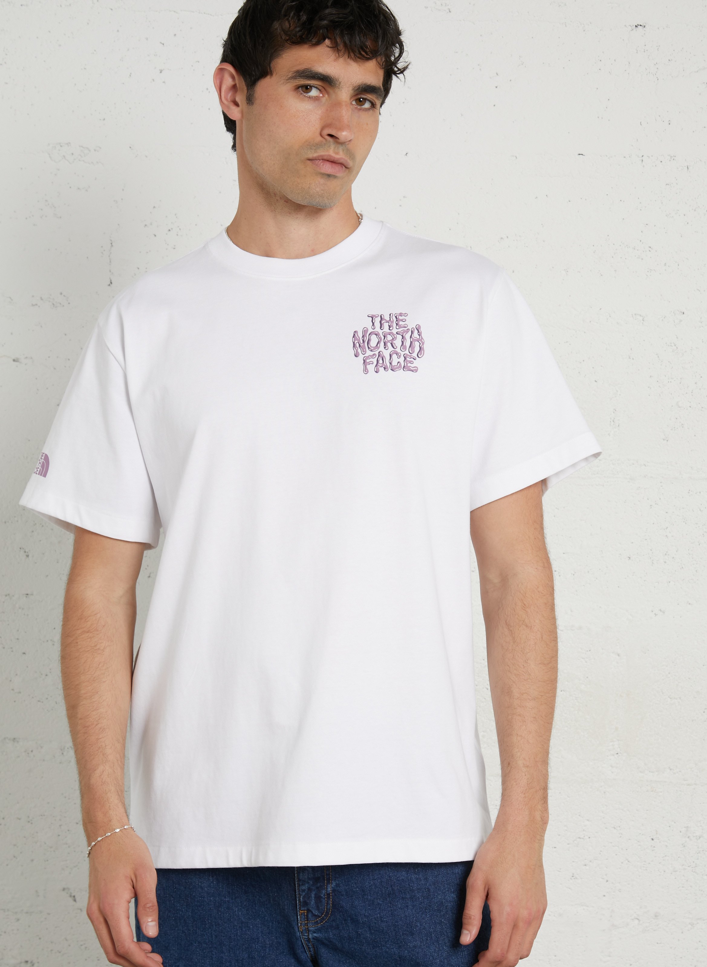 Straight round-neck cotton T-shirt with screen print THE NORTH FACE