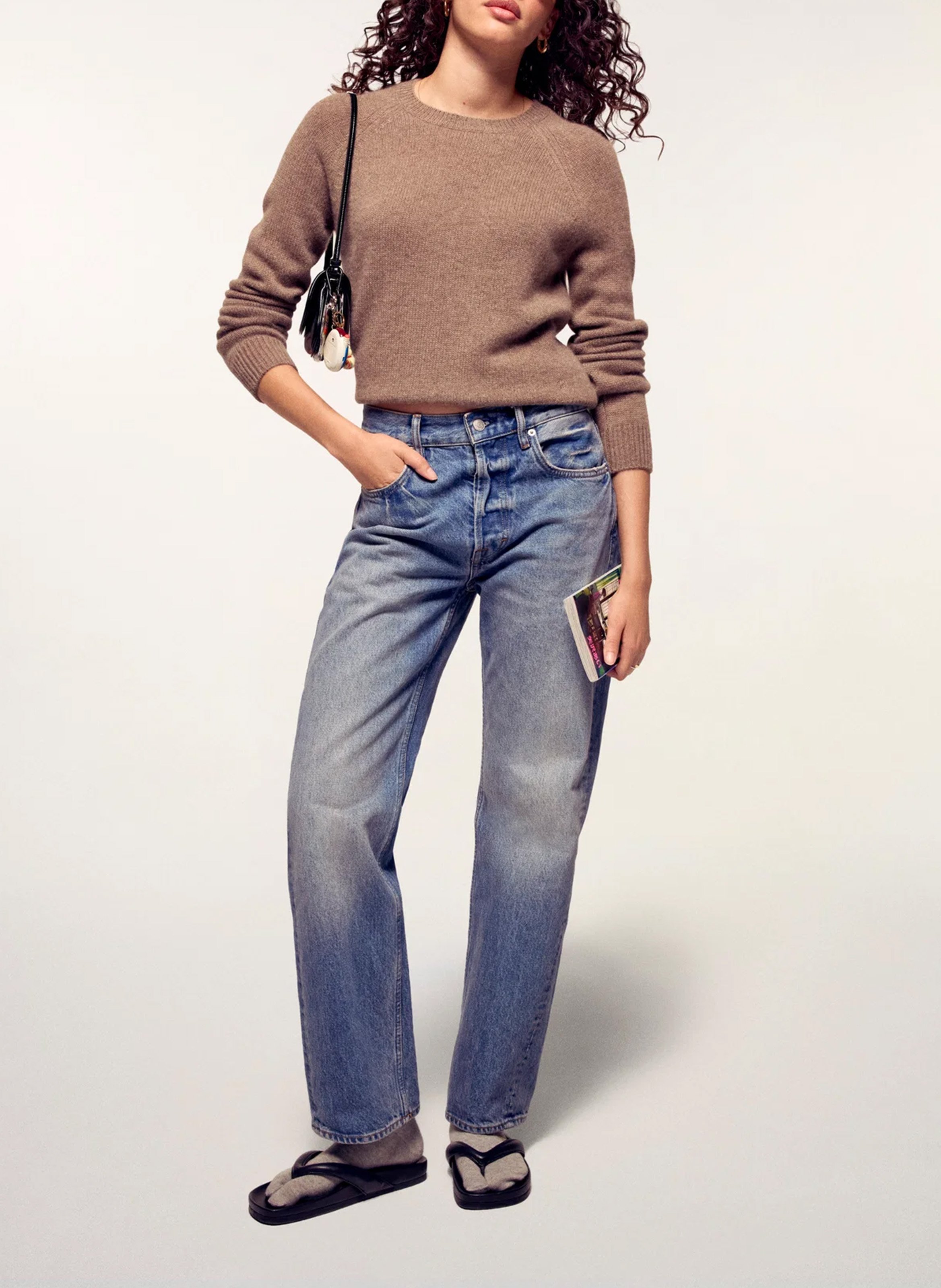 Gerader Rundhals-Pullover aus Kaschmir | Beige FROM FUTURE Damen