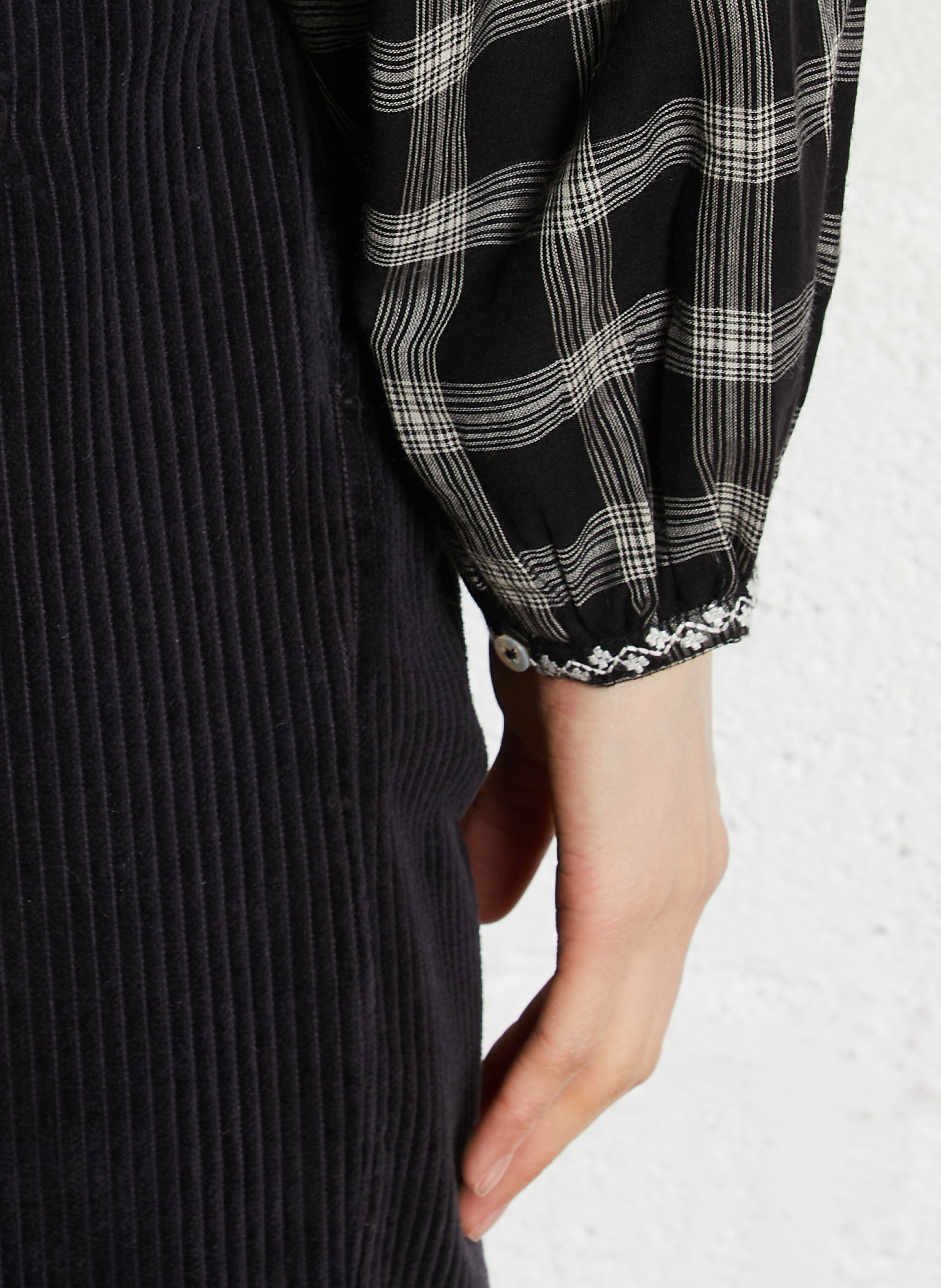 Blouse col V en coton EMILE ET IDA Noir