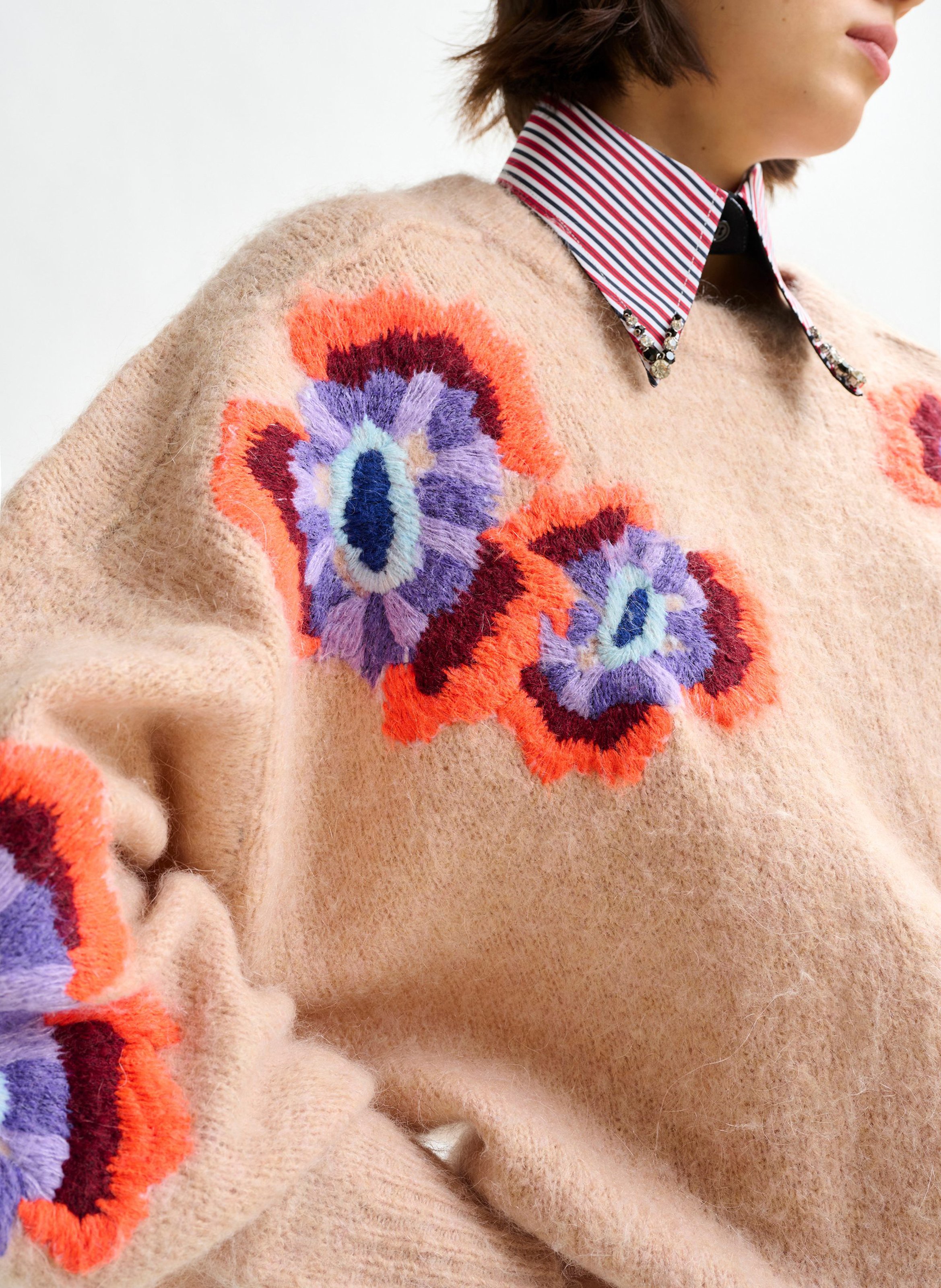 Pull ample jacquard fleuri ESSENTIEL ANTWERP Marron