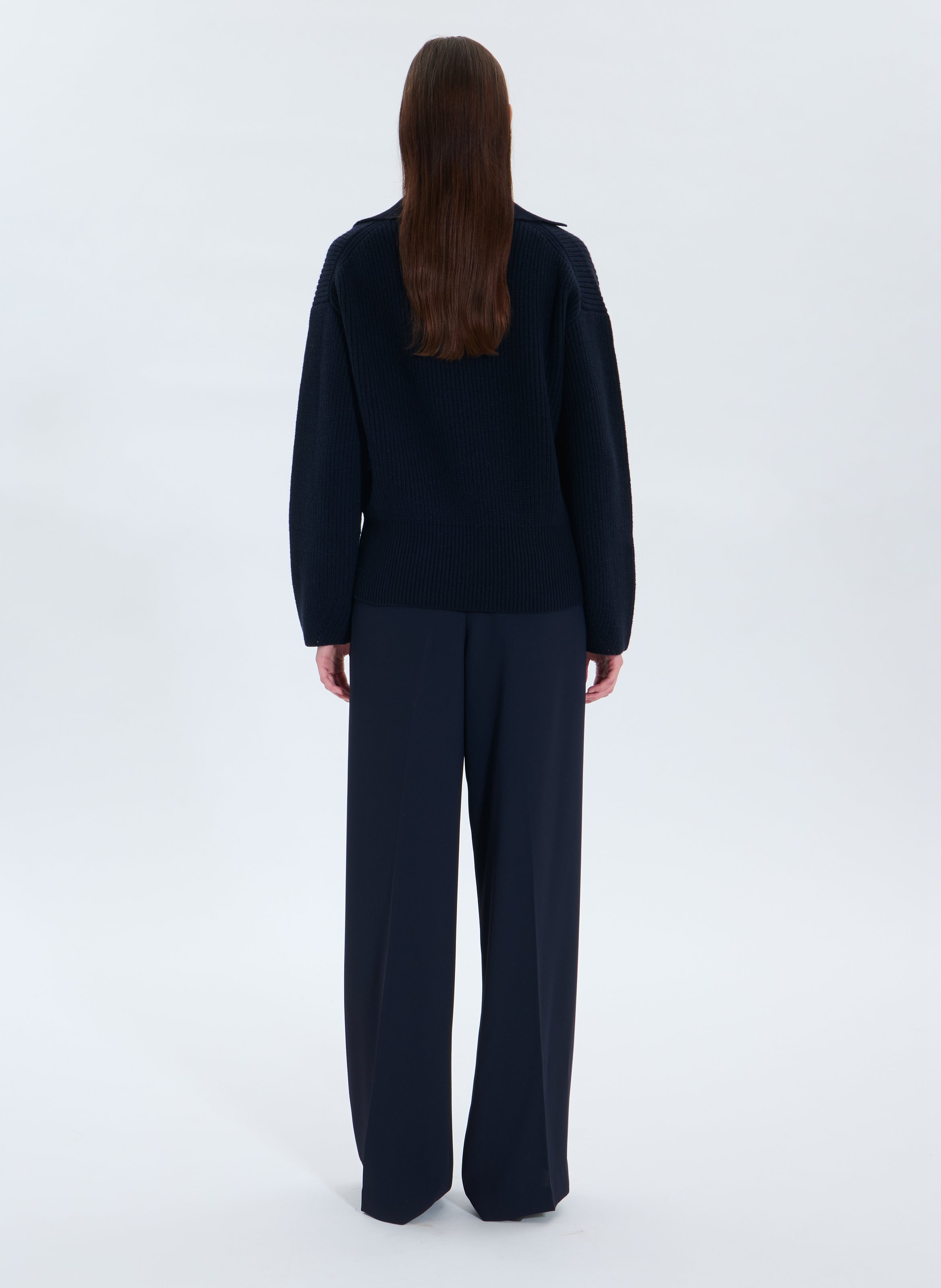 Pull droit col V en laine ZAPA Bleu