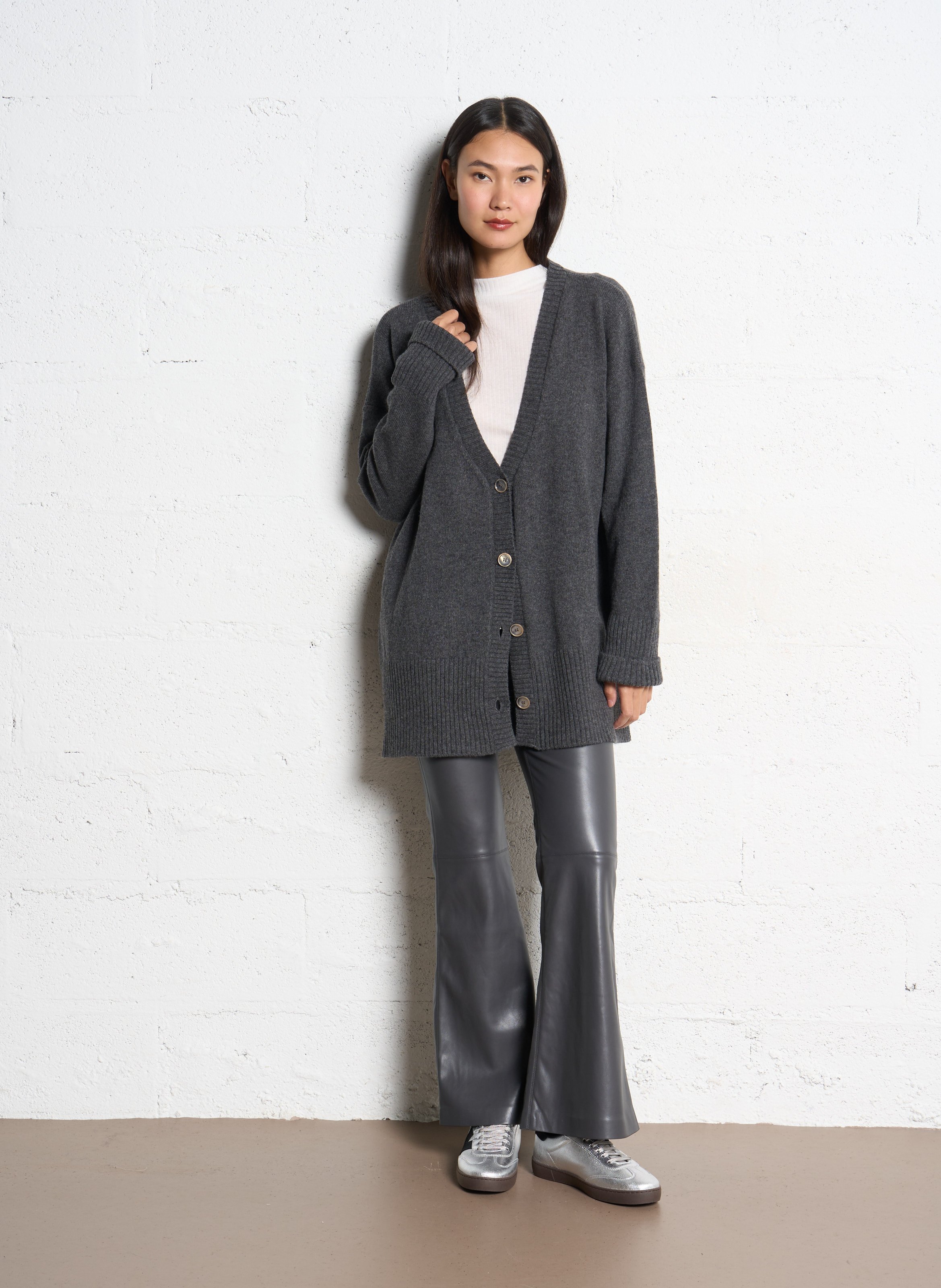 Aansluitend T-shirt met opstaande kraag van katoen THE NEW SOCIETY Wit