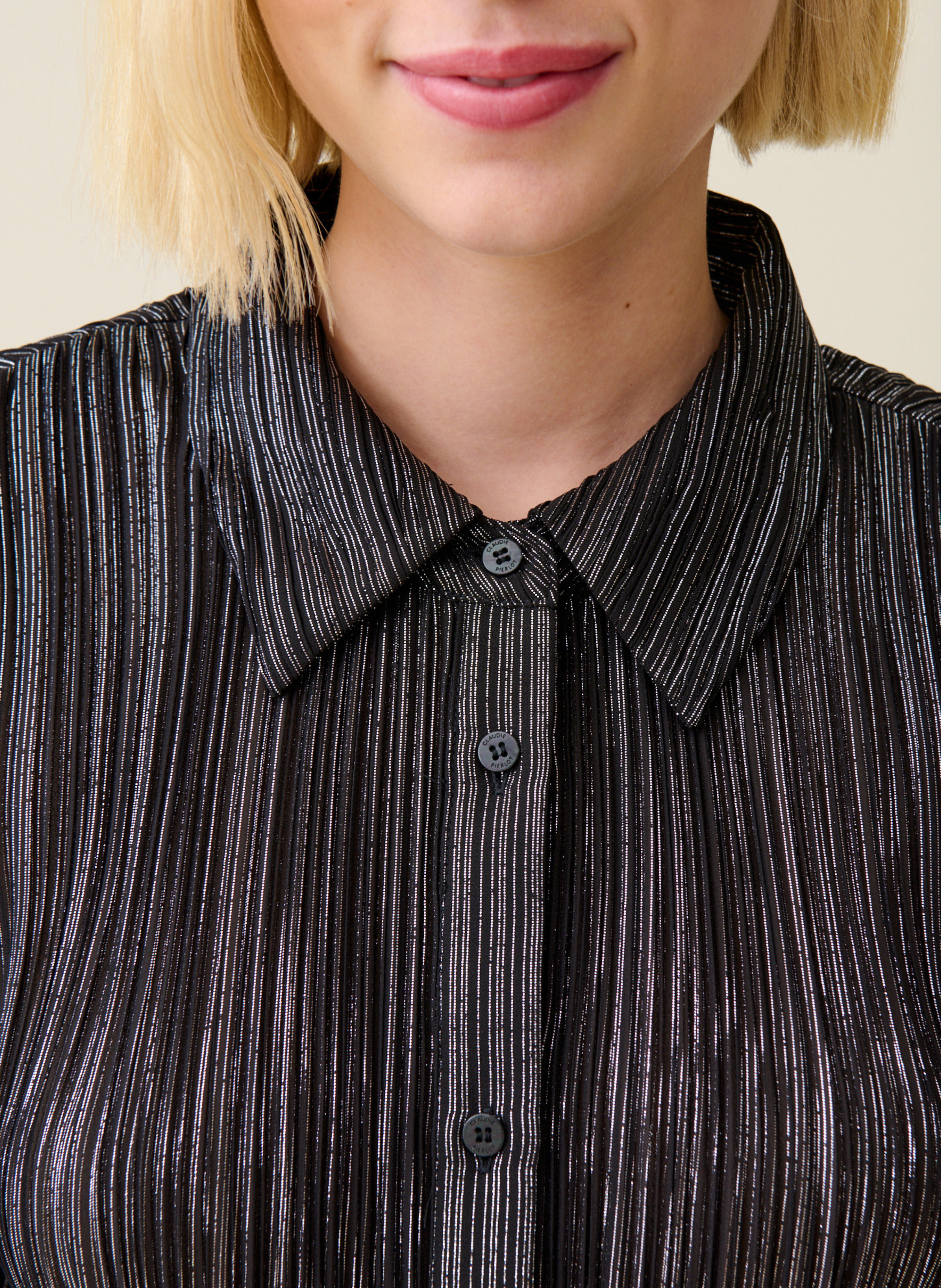 Plissee-Bluse mit klassischem Kragen CLAUDIE PIERLOT Schwarz