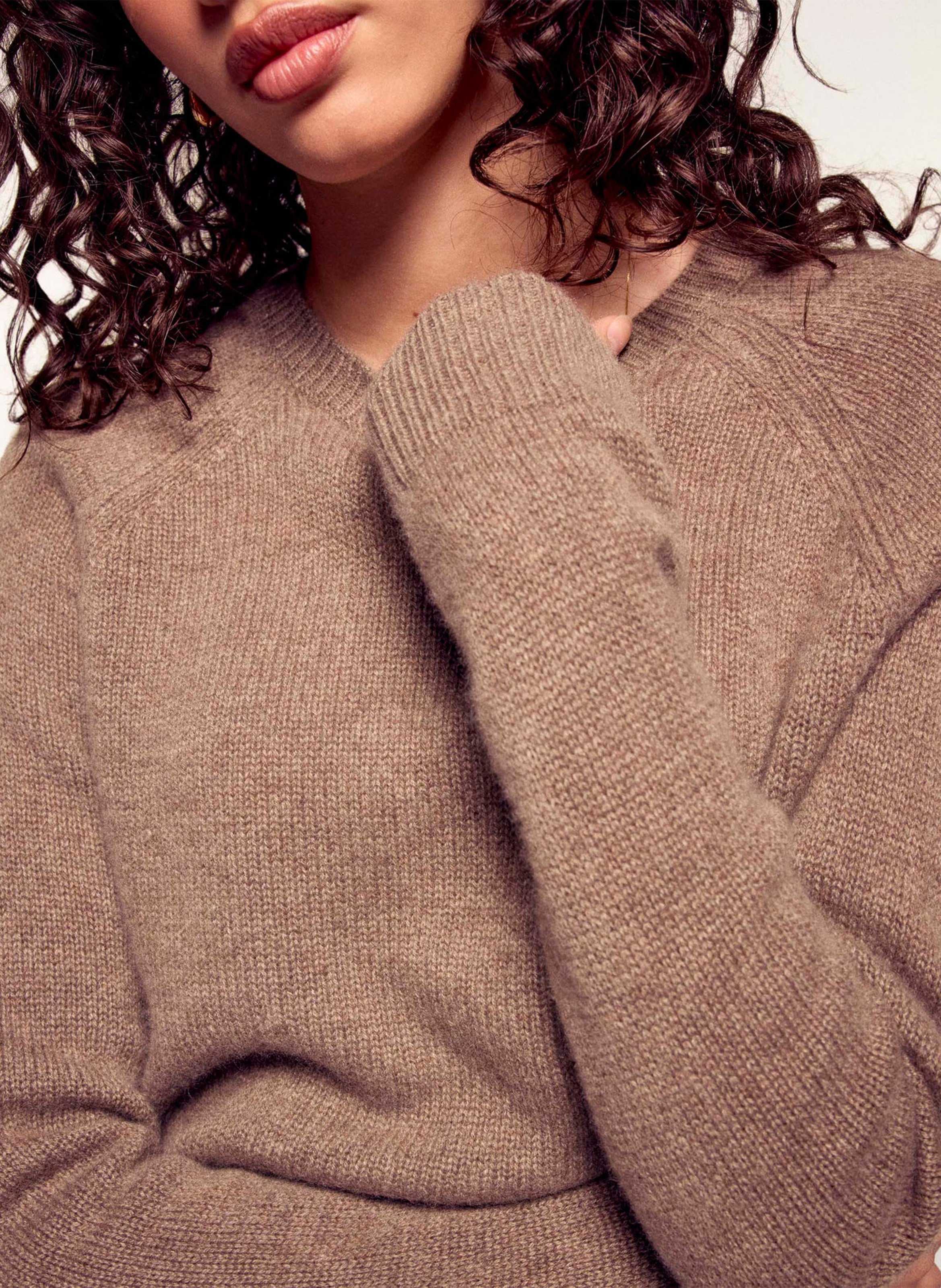 Gerader Rundhals-Pullover aus Kaschmir | Beige FROM FUTURE Damen