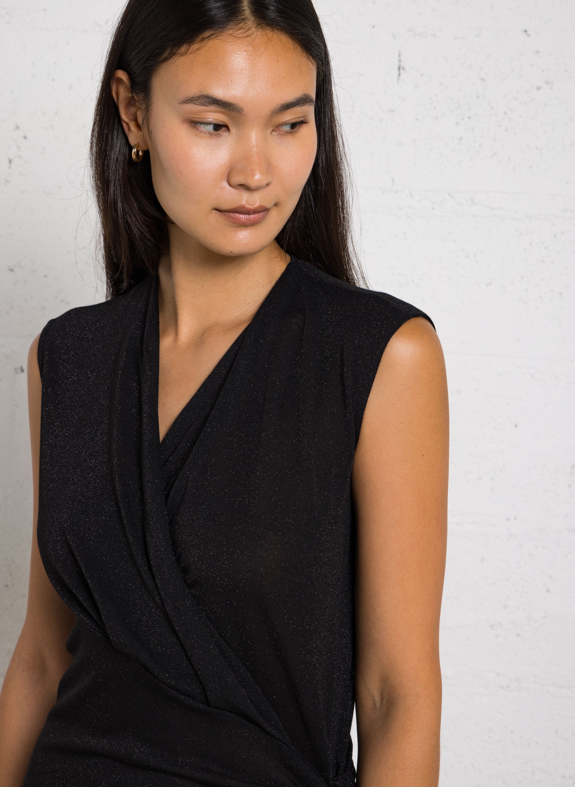 Robe midi portefeuille en maille irisée MOMONI Noir