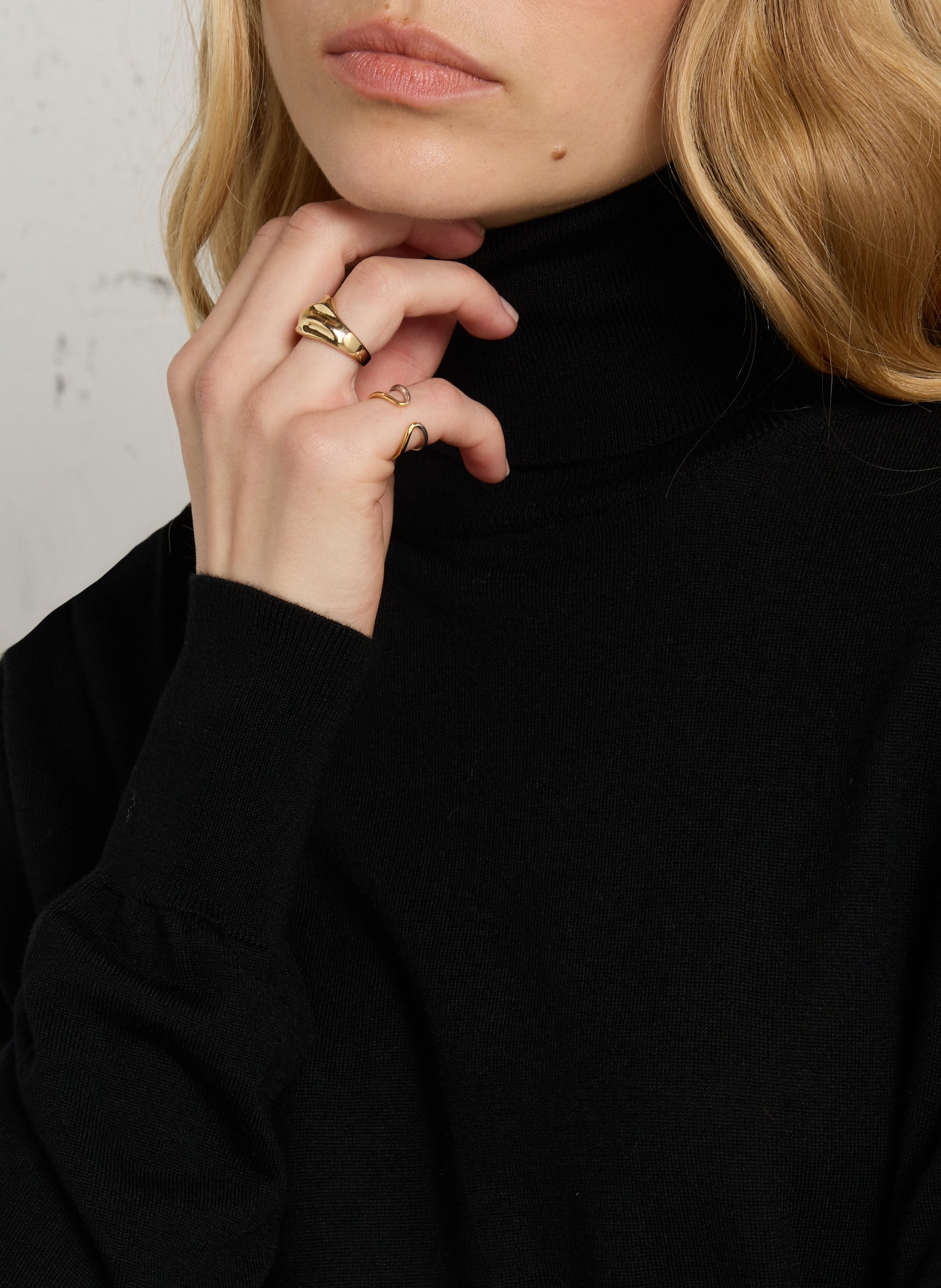Wool turtleneck sweater | Black IKKS Women