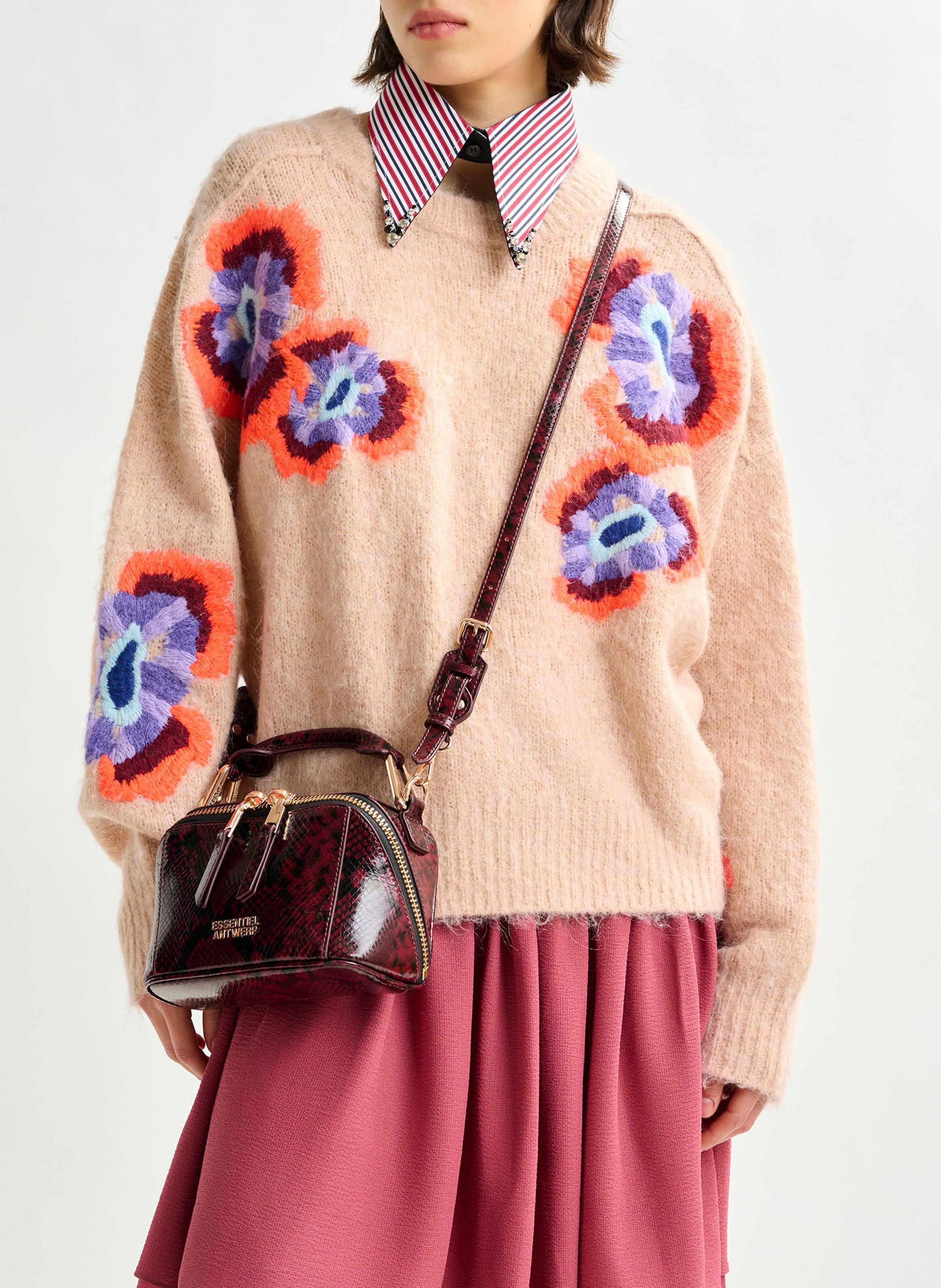 Pull ample jacquard fleuri ESSENTIEL ANTWERP Marron