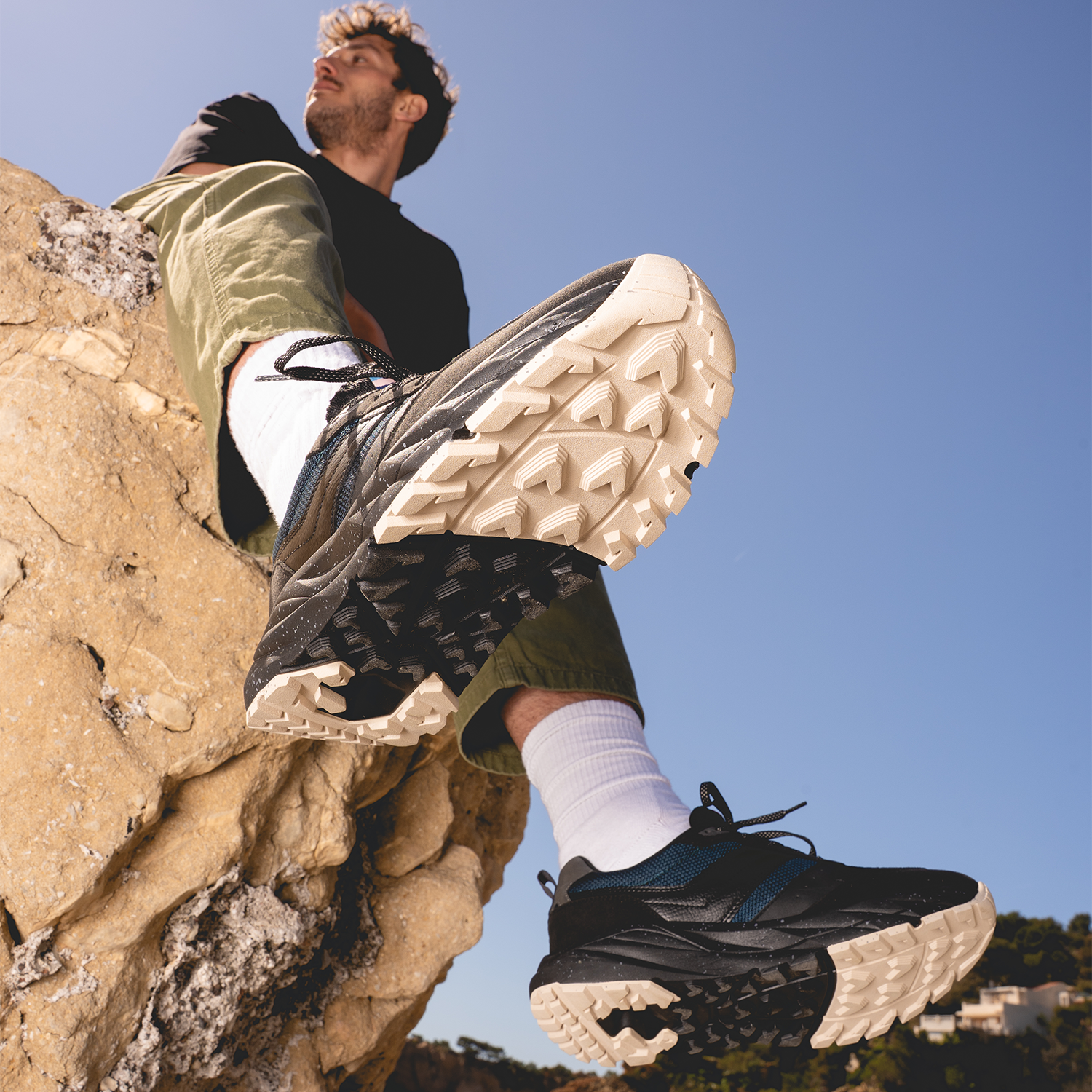 Baskets techniques et durables MEEKO Noir
