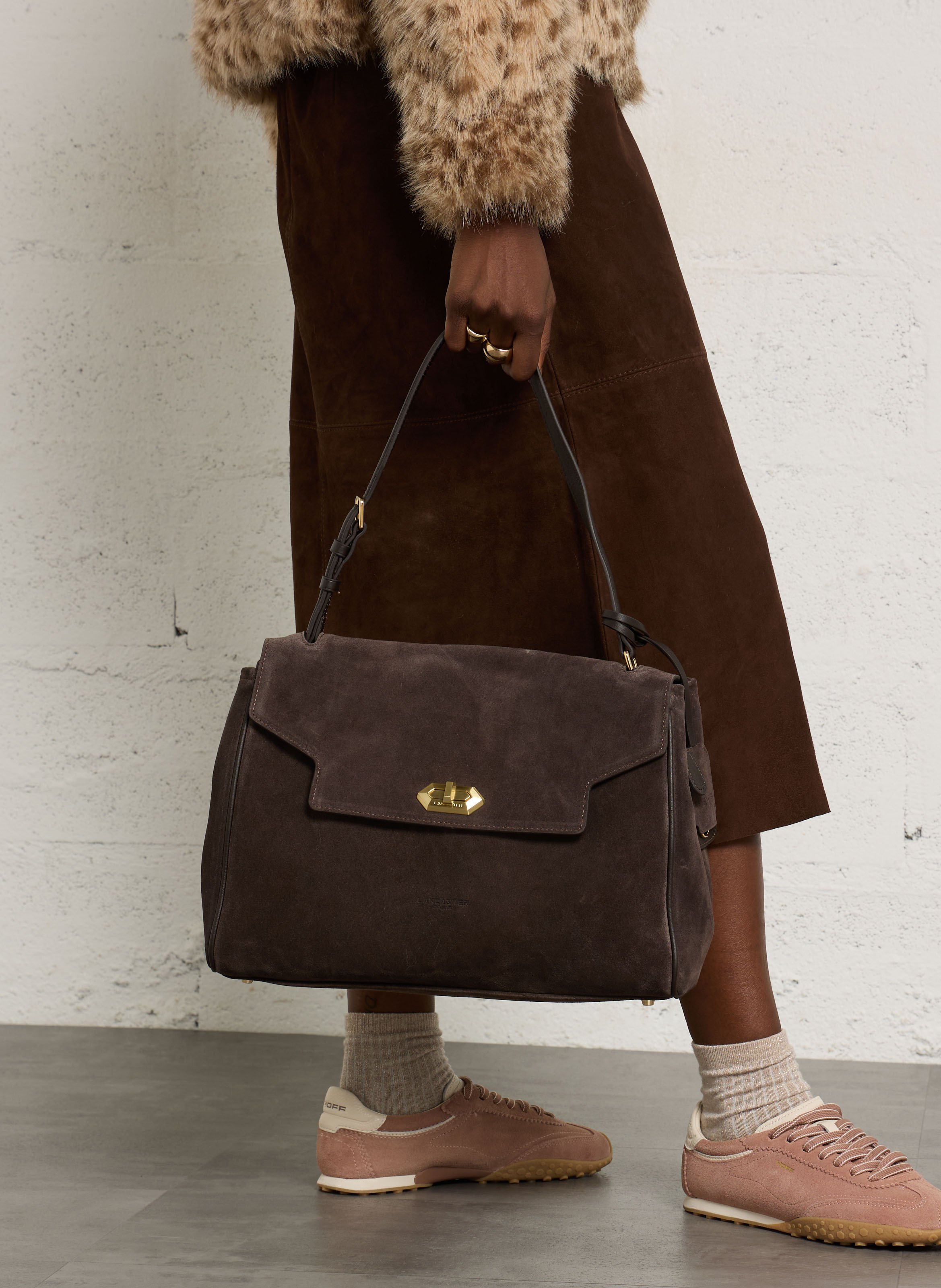 Velvet handbag LANCASTER PARIS Brown