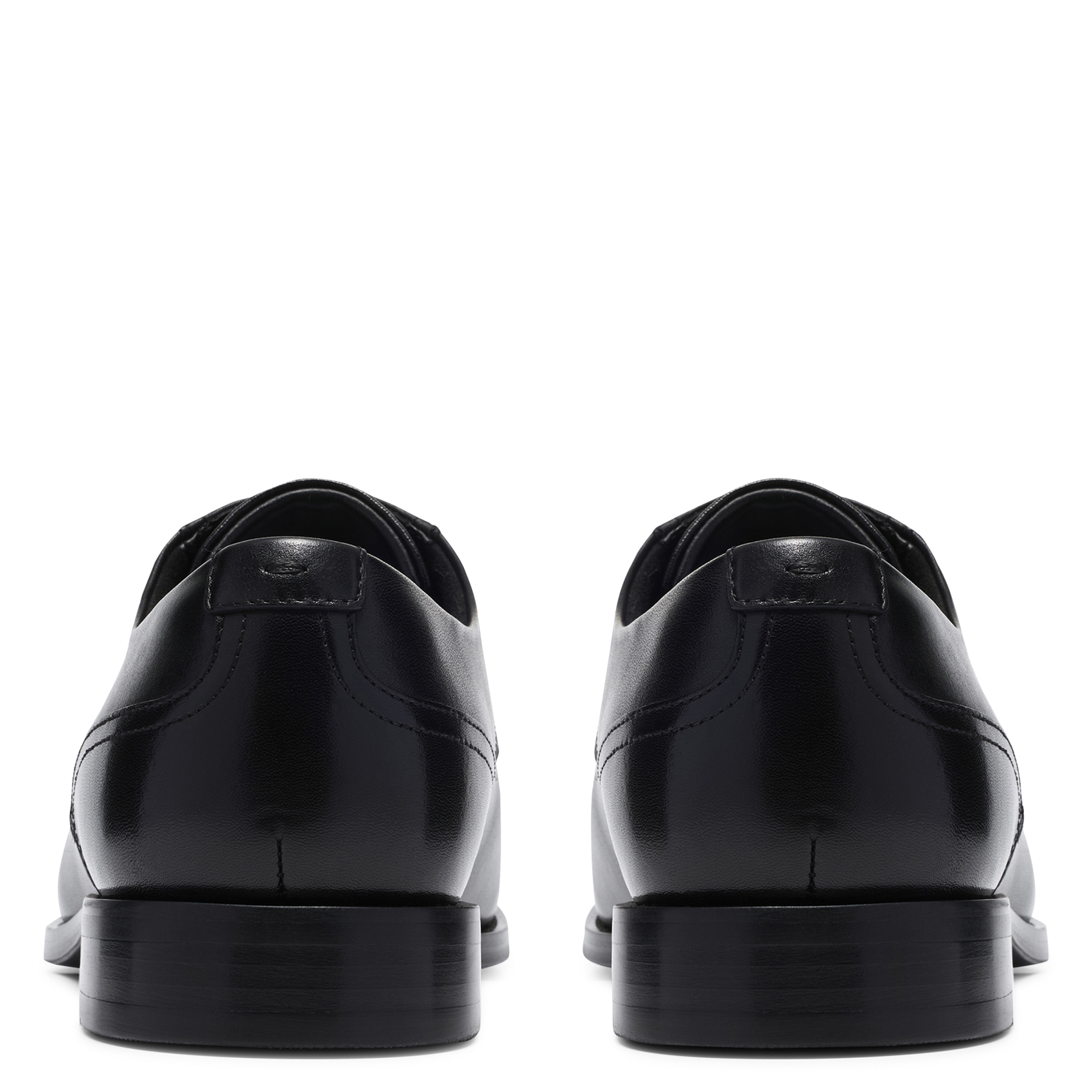 Derbies àlacets en cuir CLARKS Noir