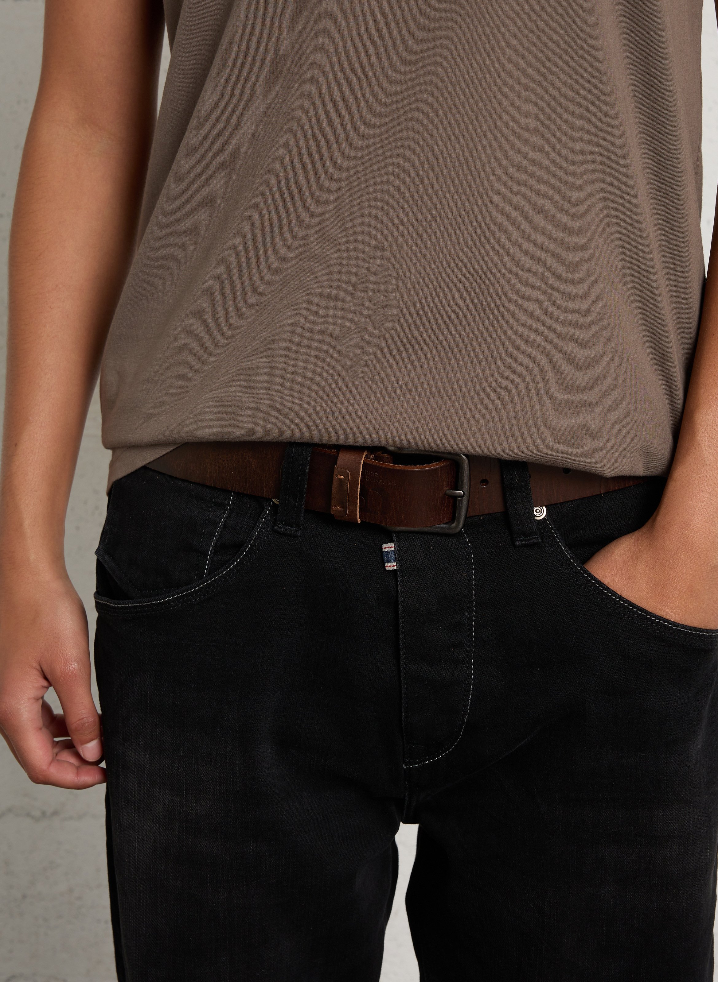 Leather belt LE TEMPS DES CERISES Brown