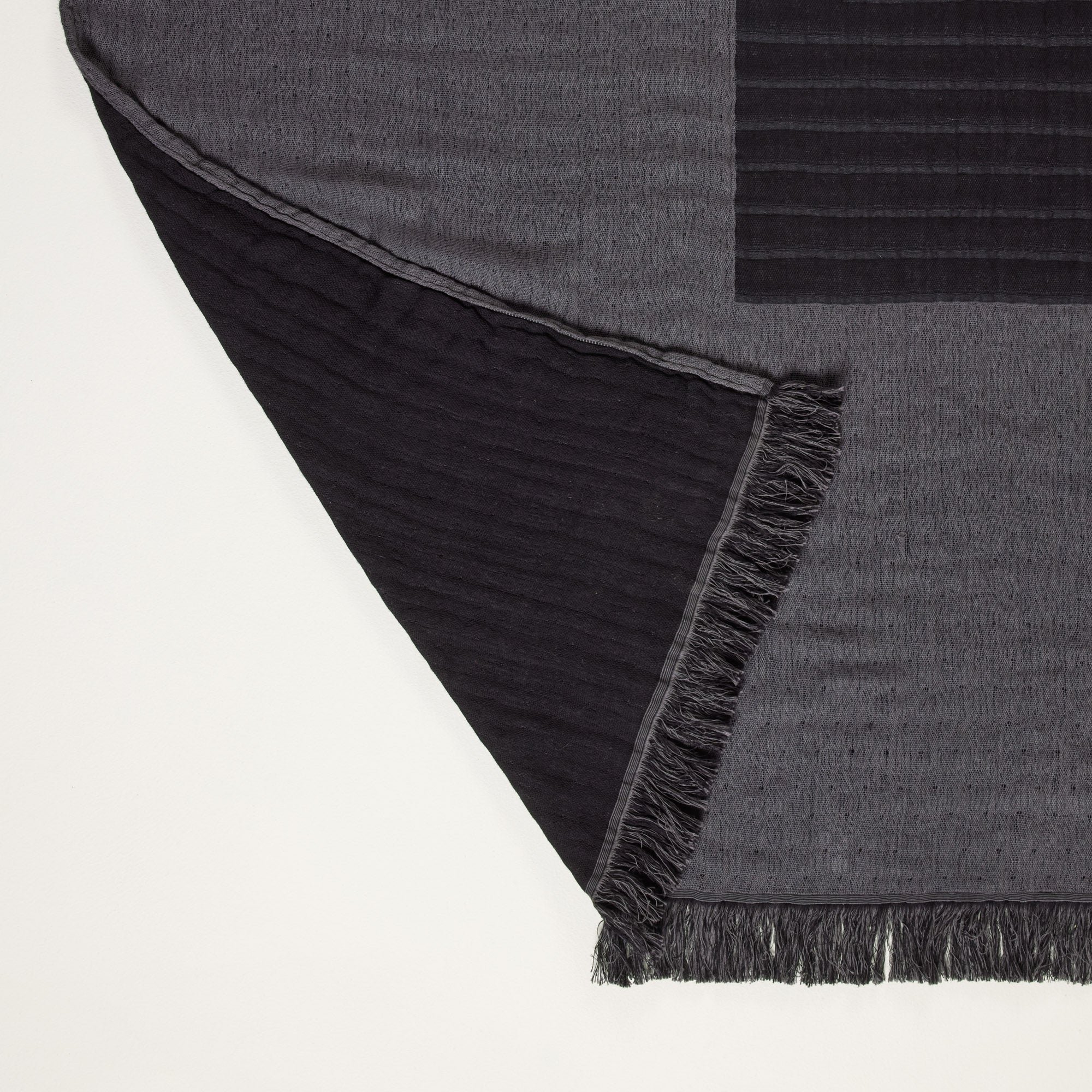 CHARLY - Cotton throw MADURA Black