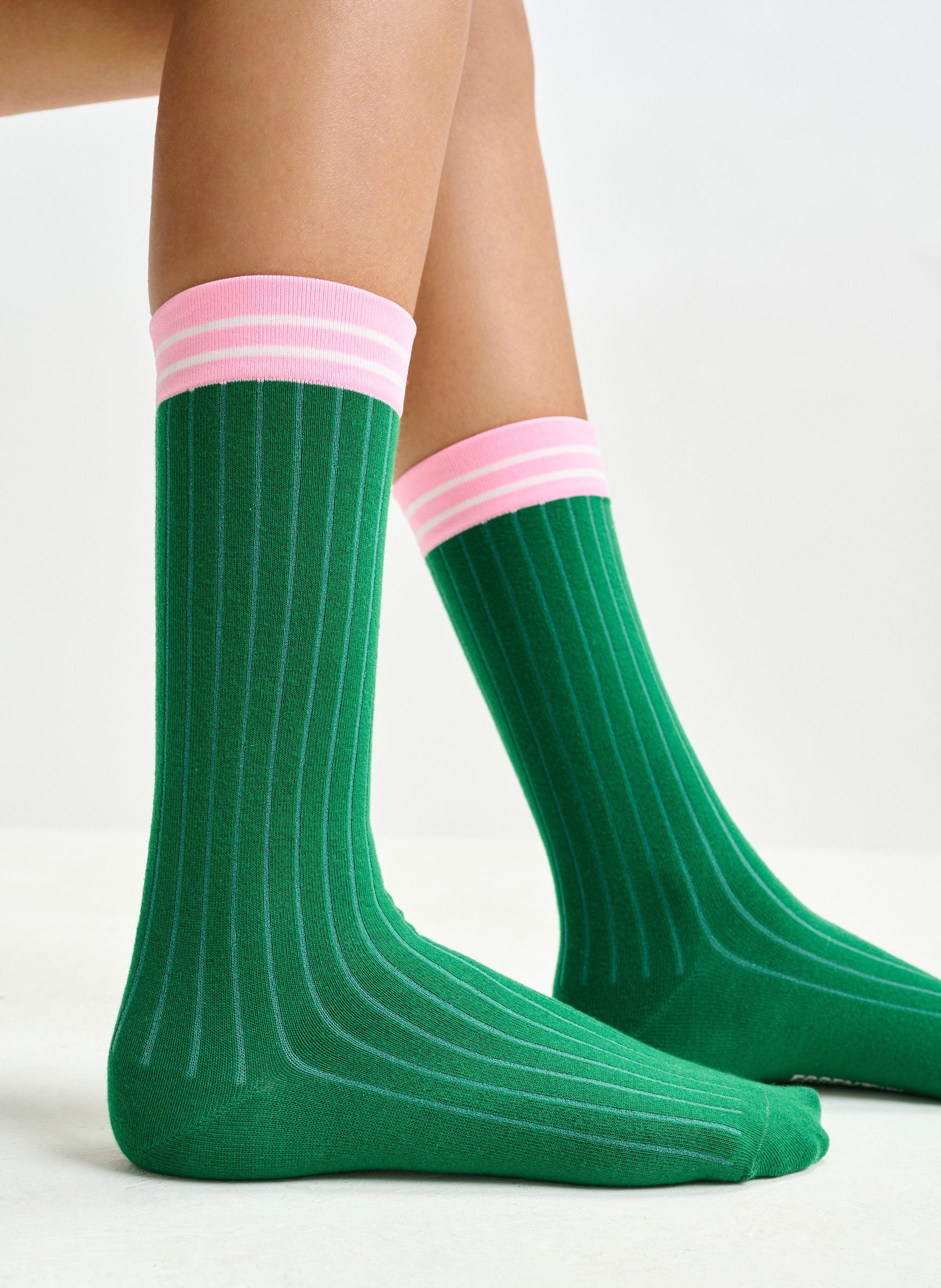 Katoenen sokken met logo ESSENTIEL ANTWERP Groen