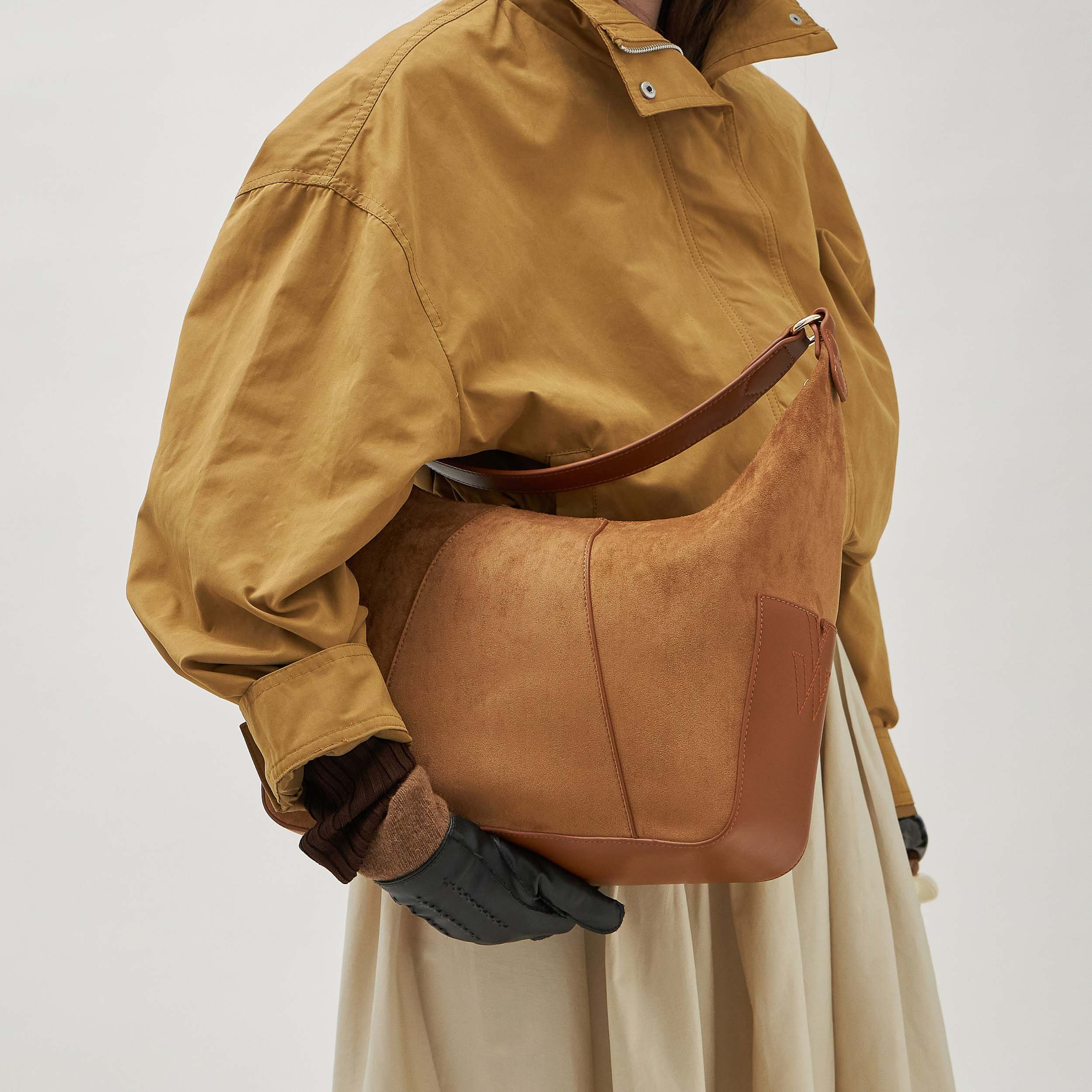 Soft hobo bag Brown
