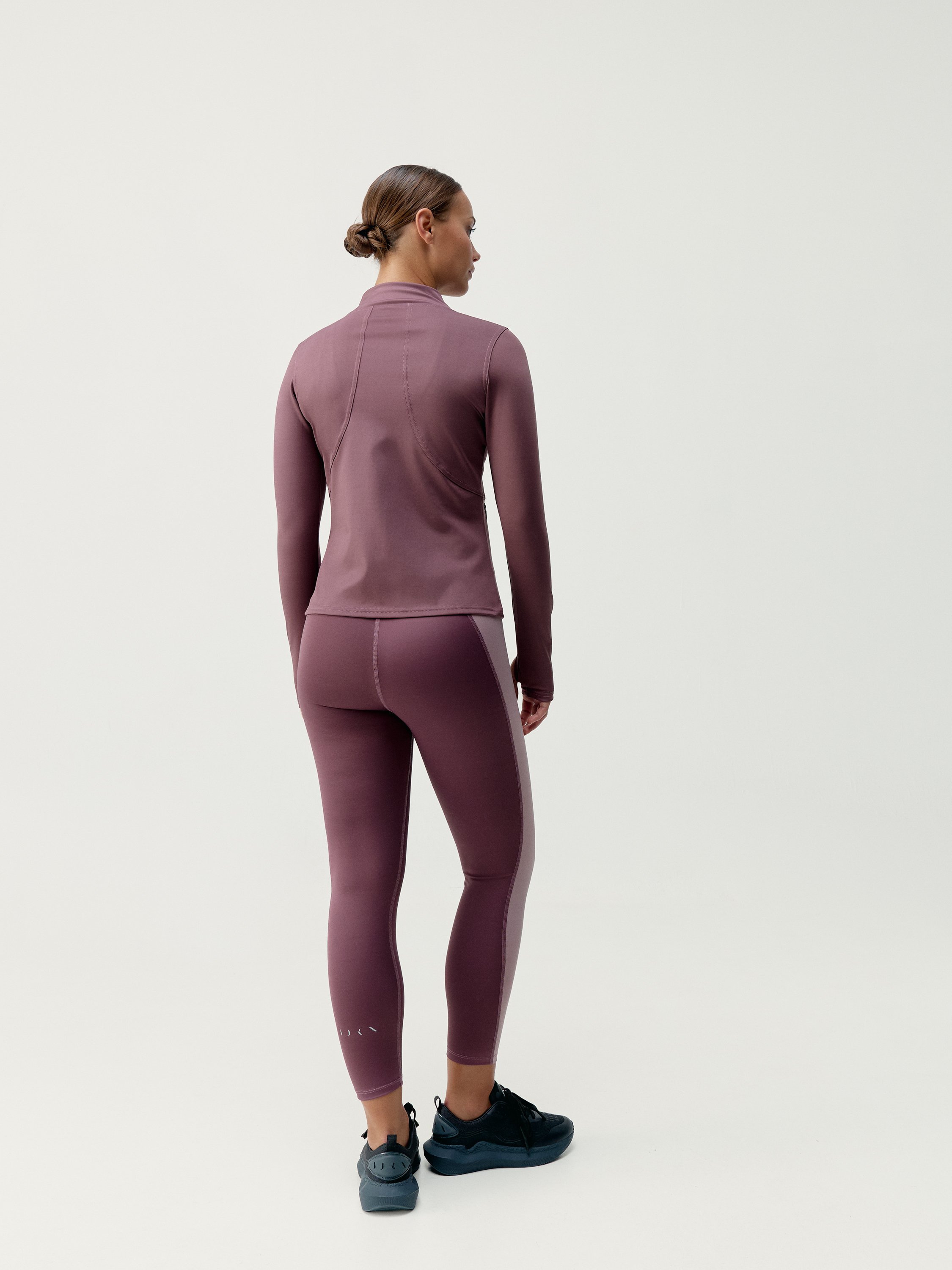 Outer jacket with hidden pockets BORN LIVING YOGA Pink