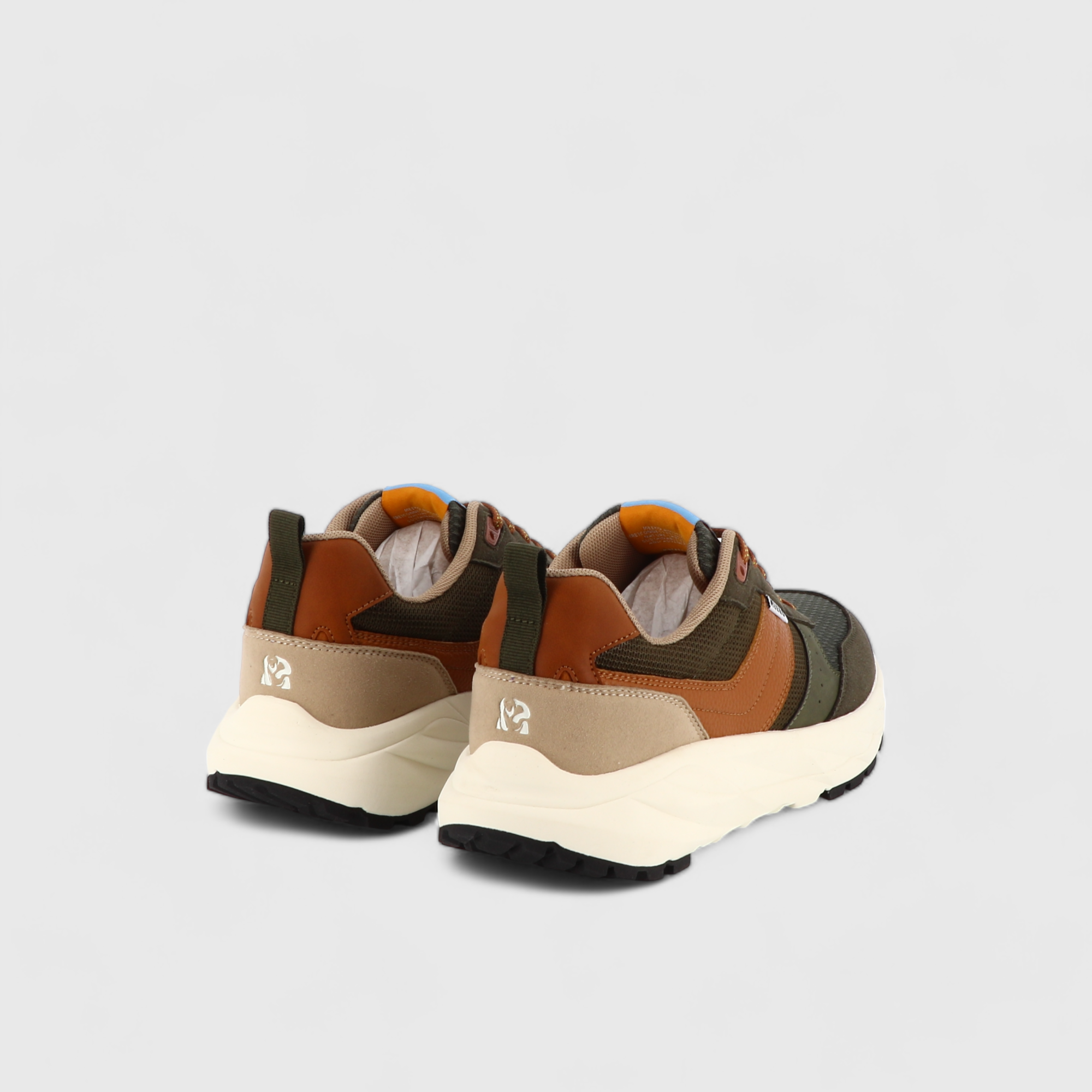 Technical and durable sneakers MEEKO Khaki
