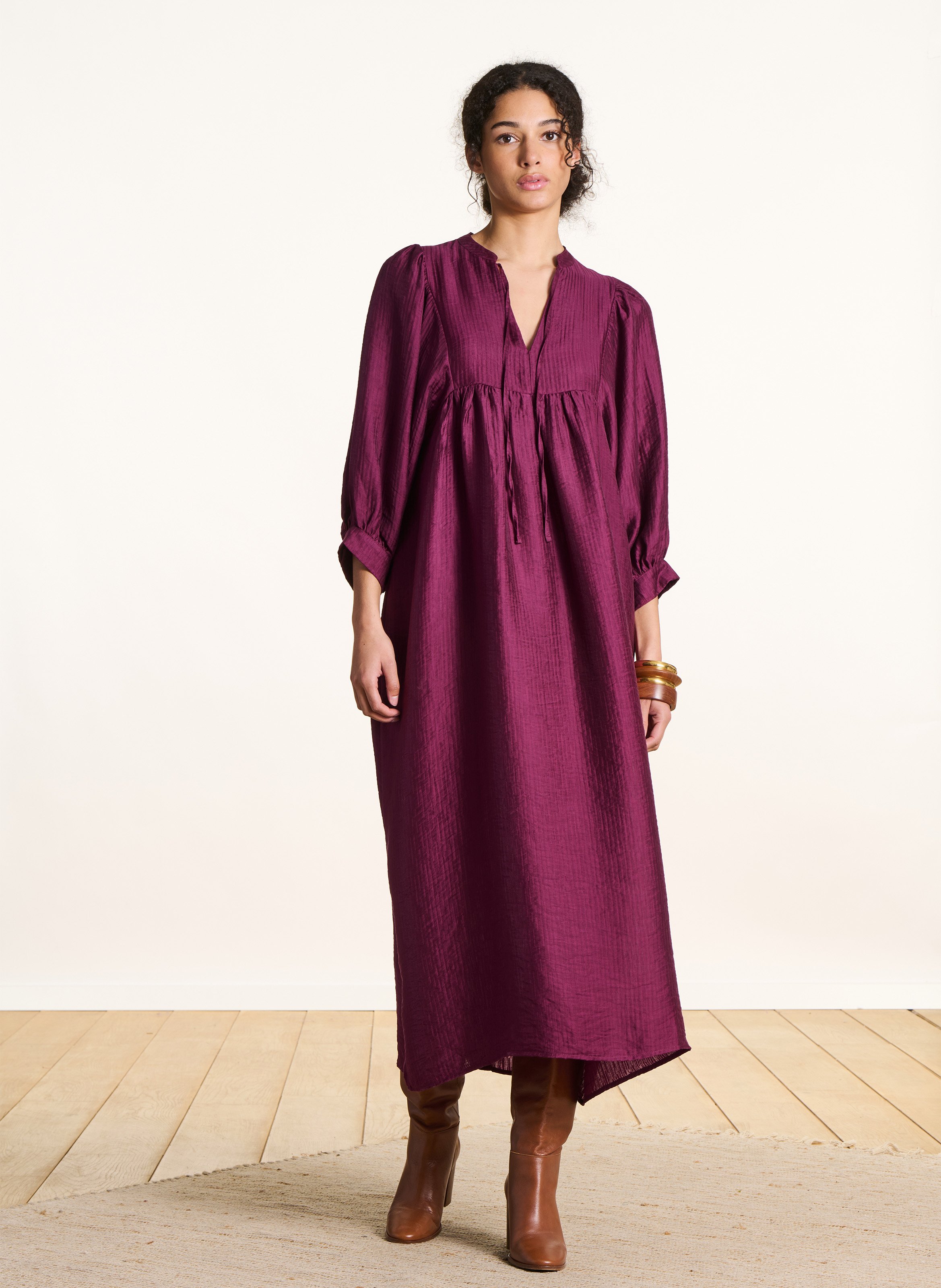 Wijde lange jurk met tuniek kraag LA FEE MARABOUTEE Bruin