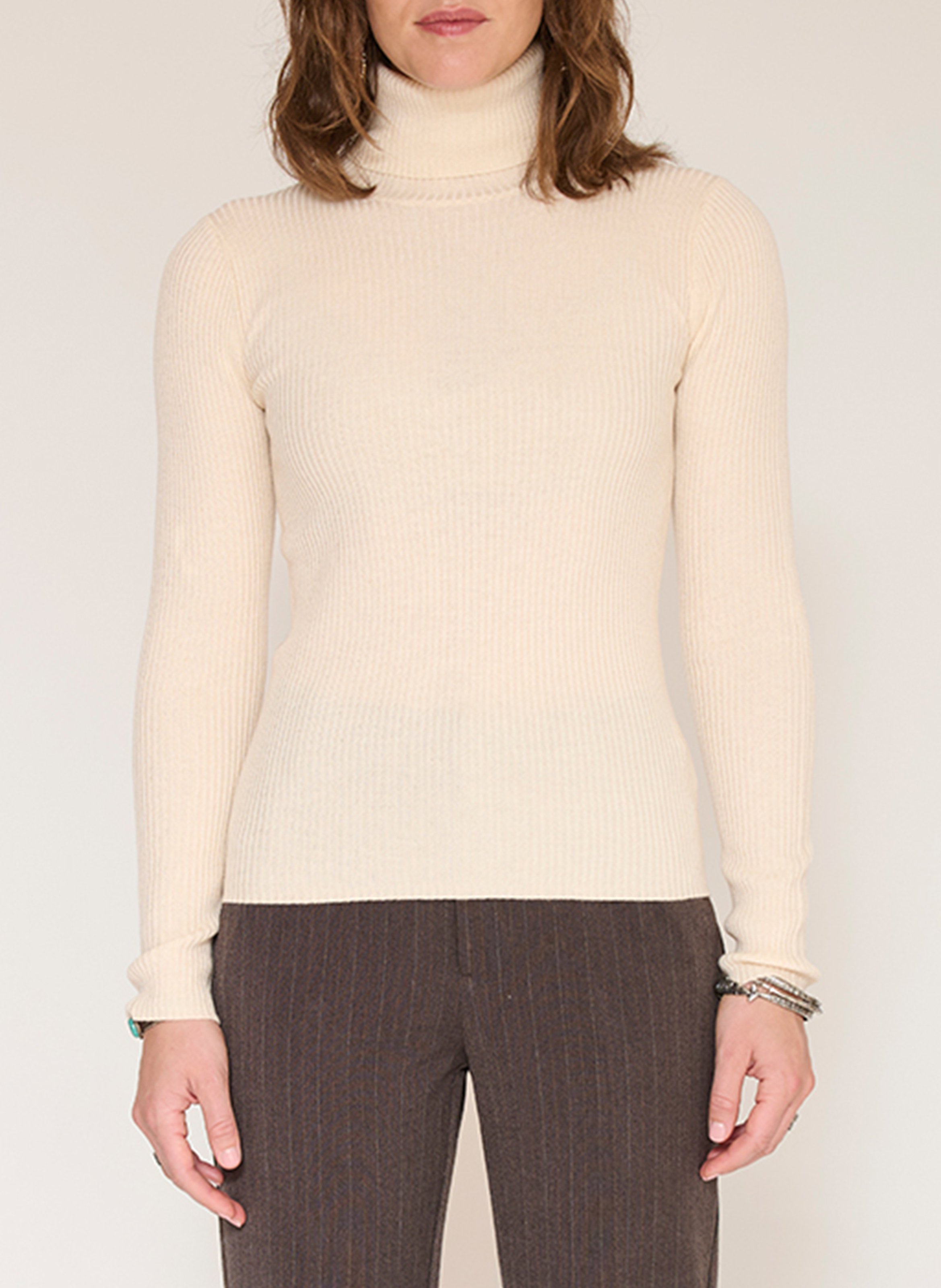 Rollkragenpullover aus Rippstrick MKT Beige