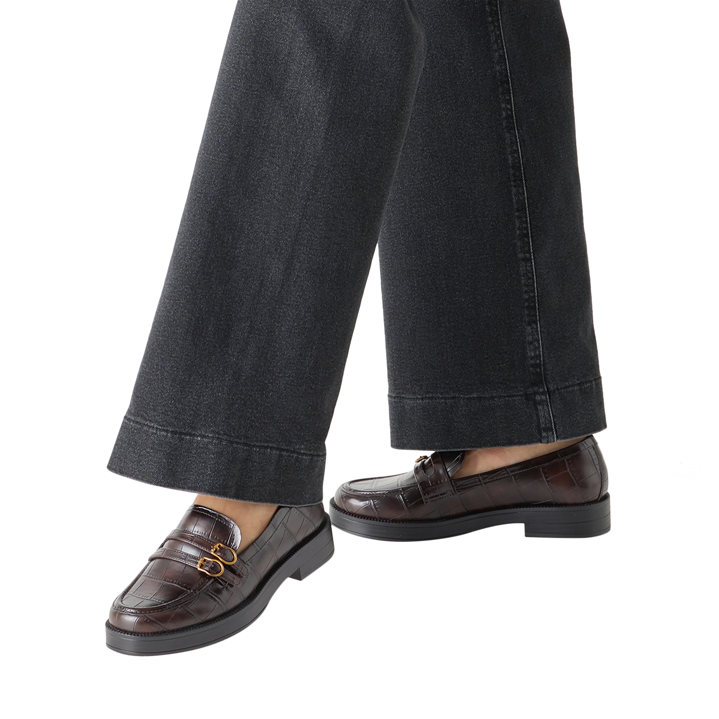 Slip-on moccasin TAMARIS Brown