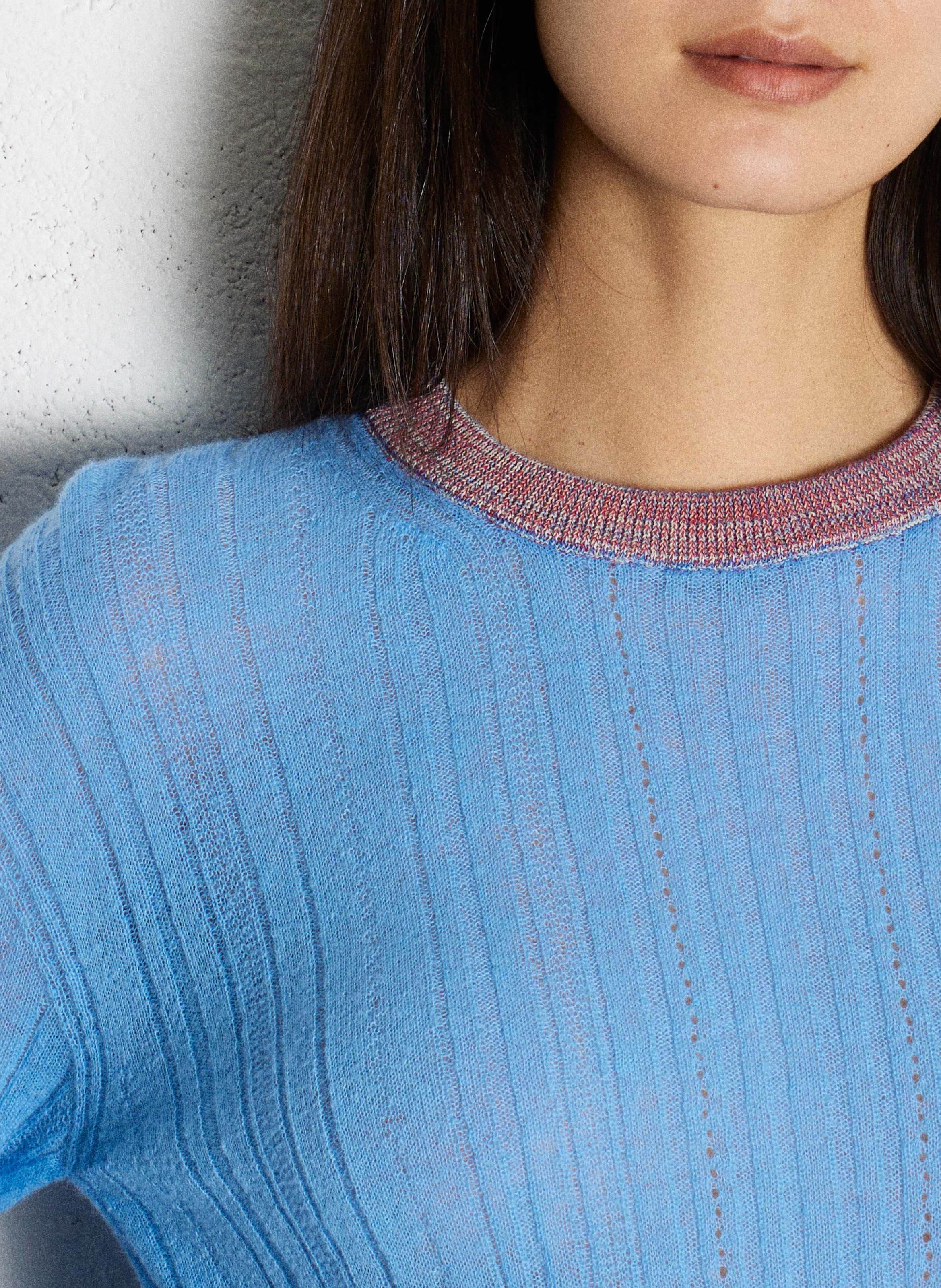 Fitted round neck wool blend sweater MOMONI Blue