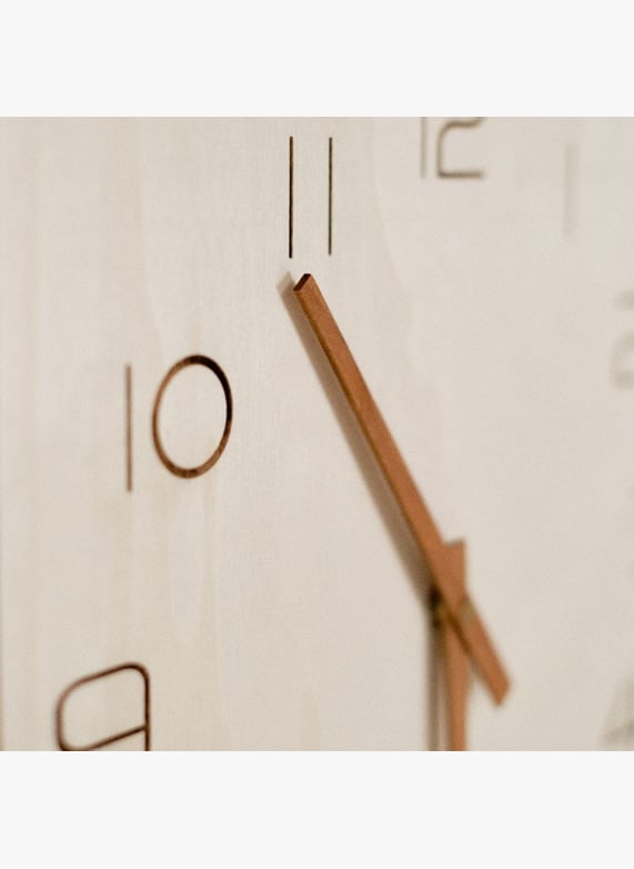 Une horloge murale | PSD Premium Une horloge murale | PSD Premium