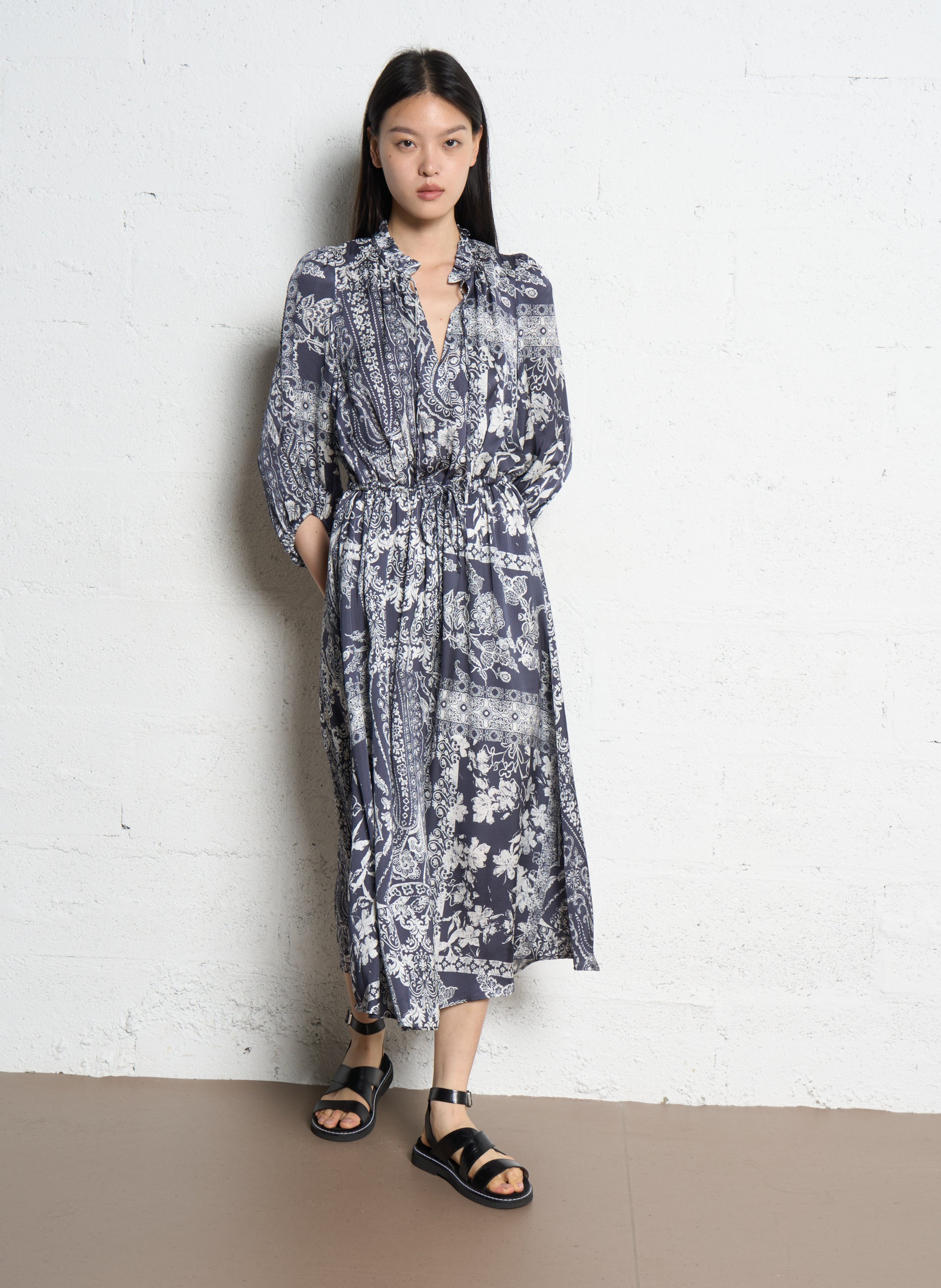 Robe longue col victorien à imprimé floral IKKS Bleu