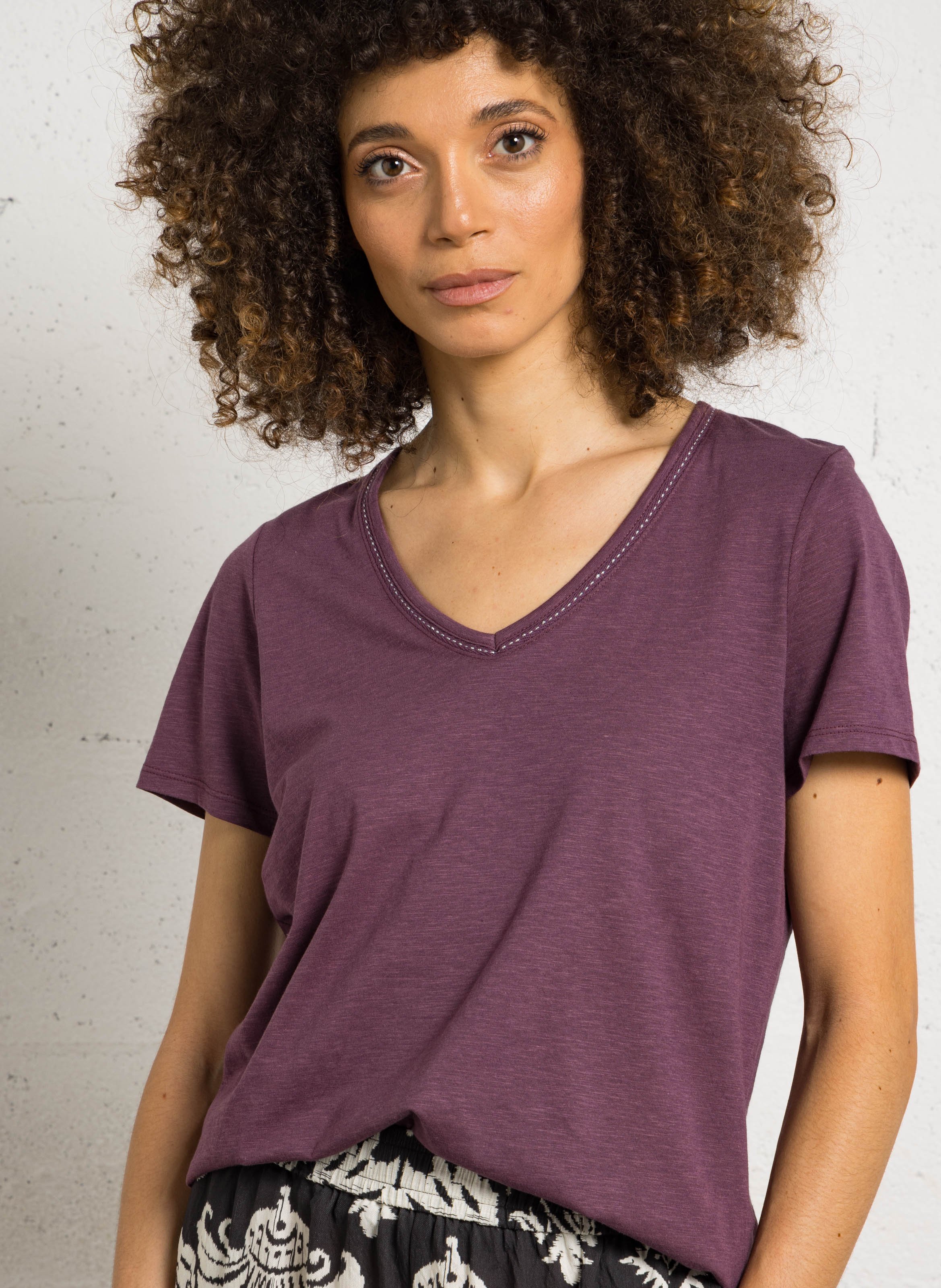 Oversize V-Ausschnitt T-Shirt aus Baumwollmischung SUD EXPRESS