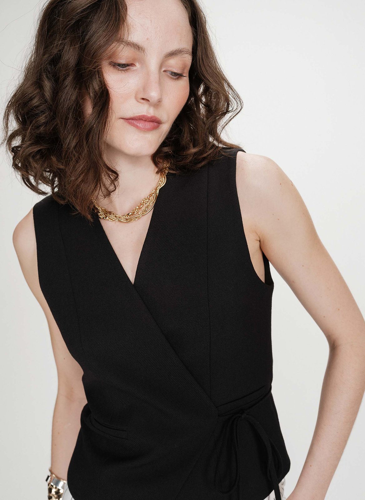 Gilet croisé sans manches uni GRACE ET MILA Noir