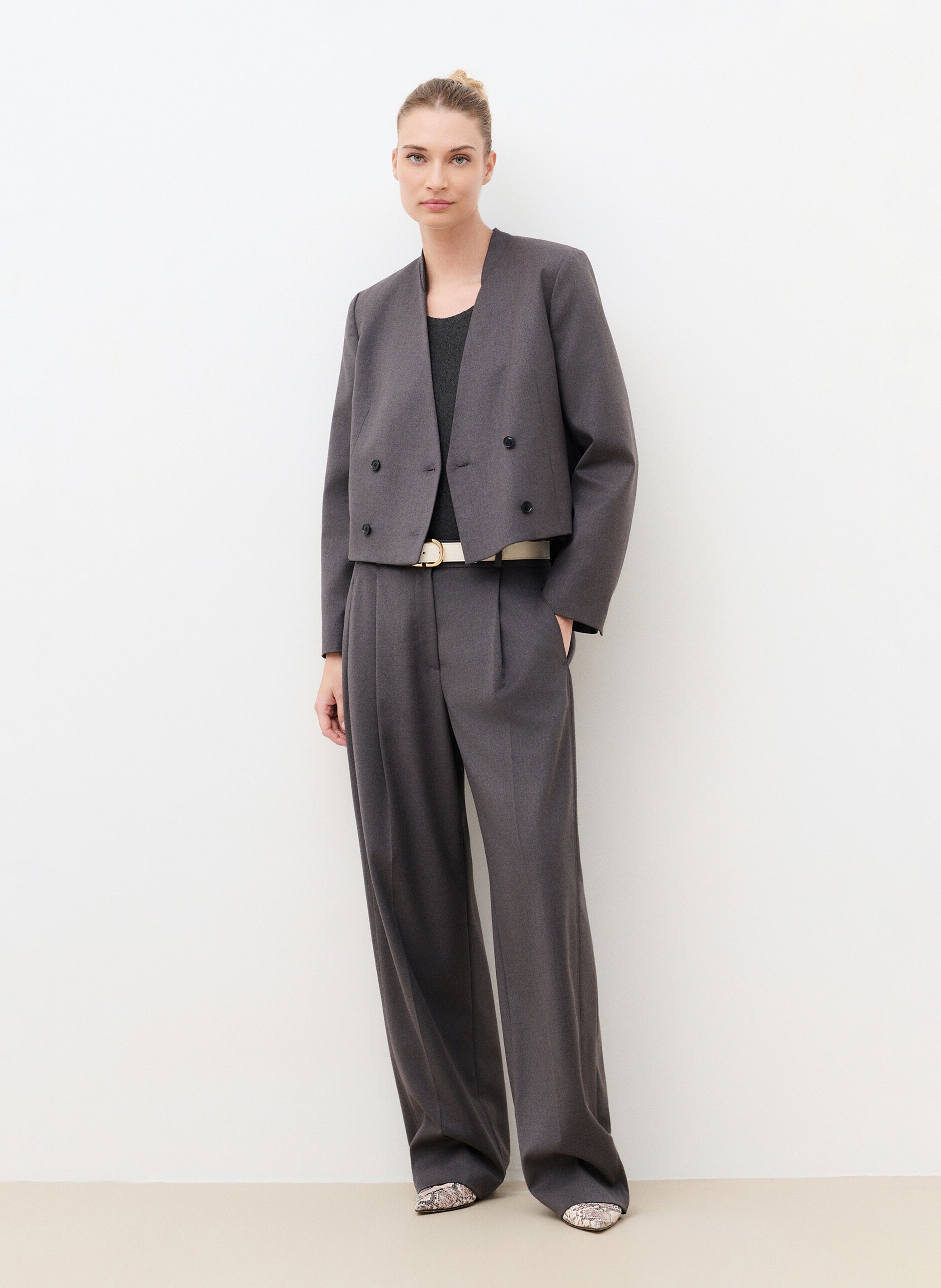Plain cropped tailored jacket CAROLL Grey