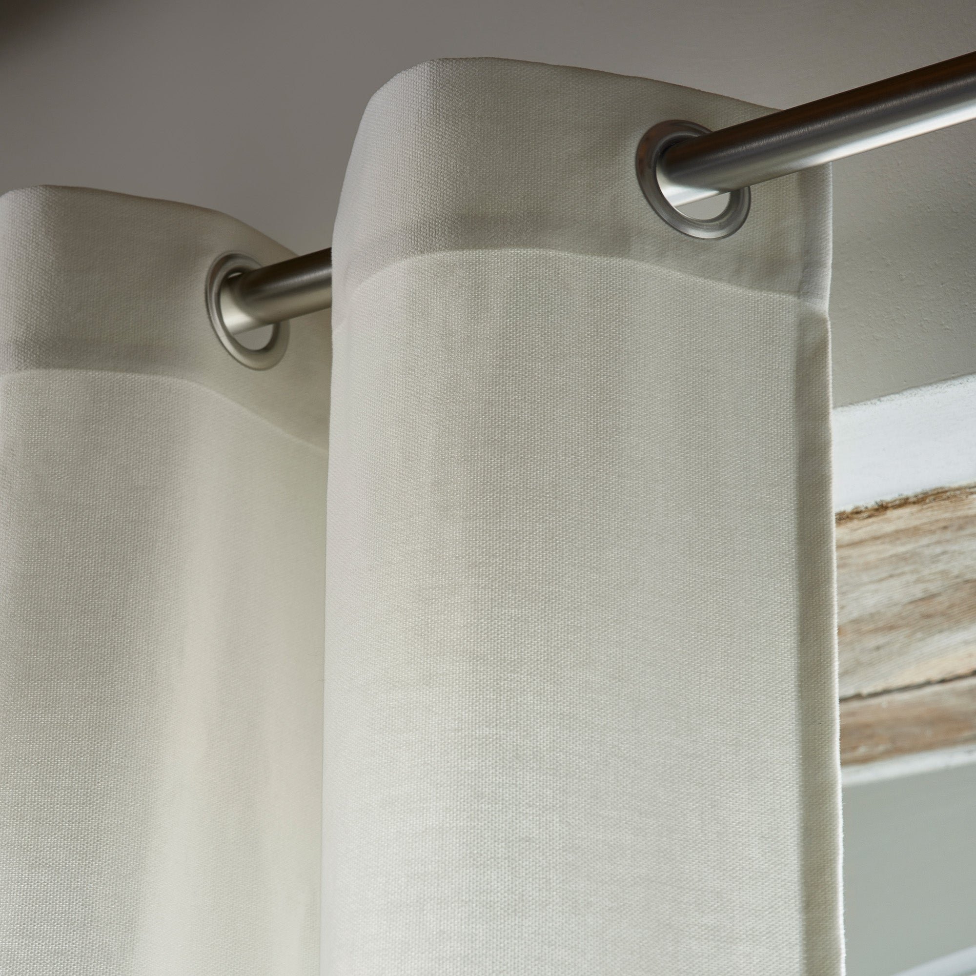 Curtain with eyelets White