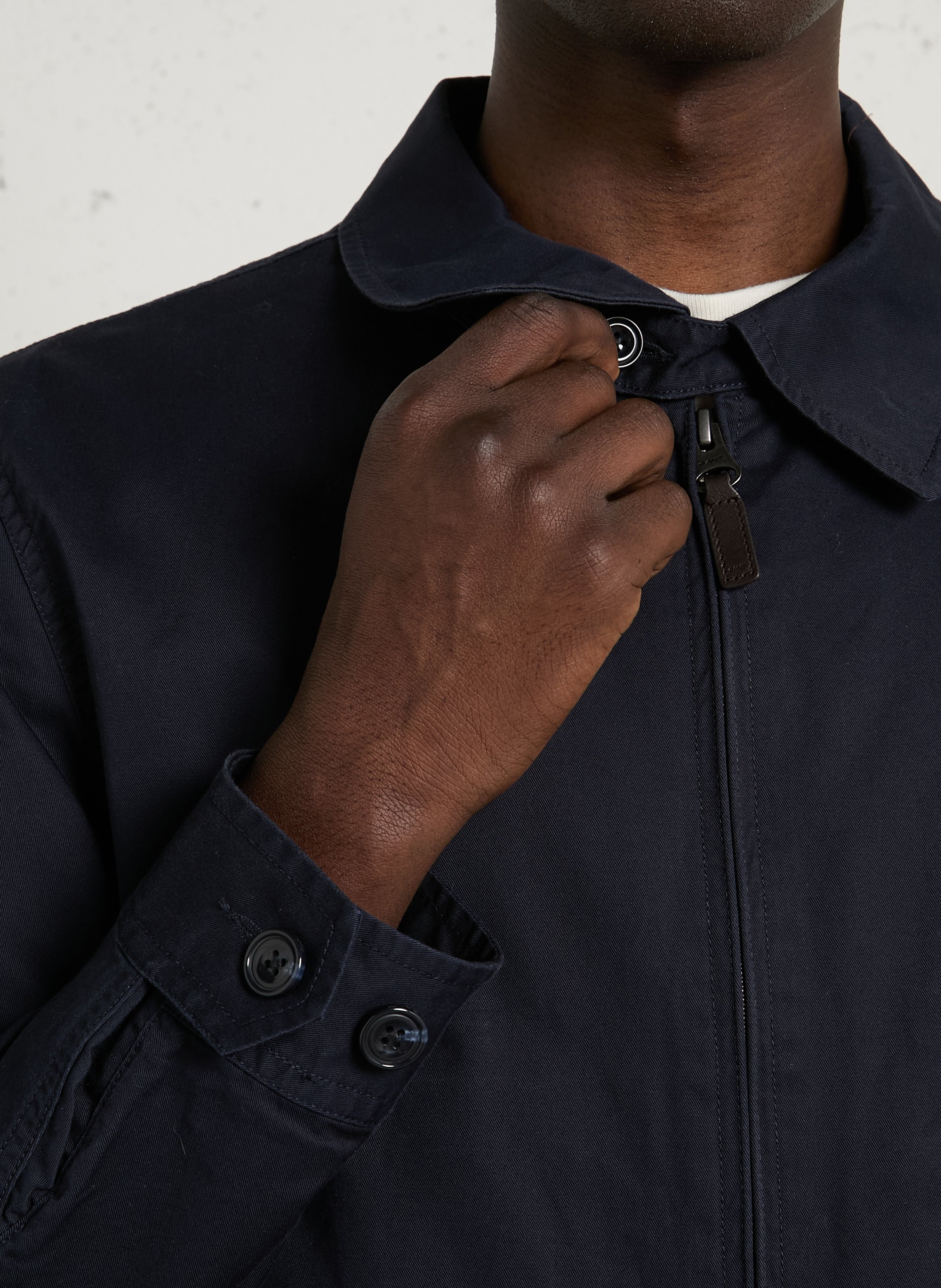 Straight classic co cotton bio jacket GANT Blue