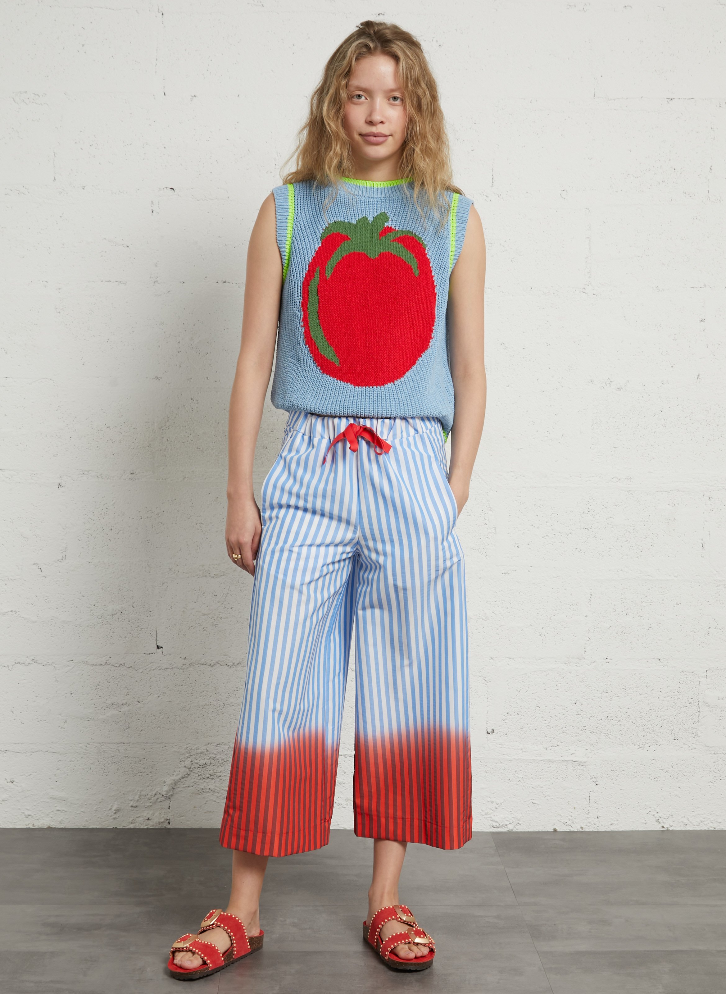 Straight cotton-blend sweater with round neck DR BLOOM Blue