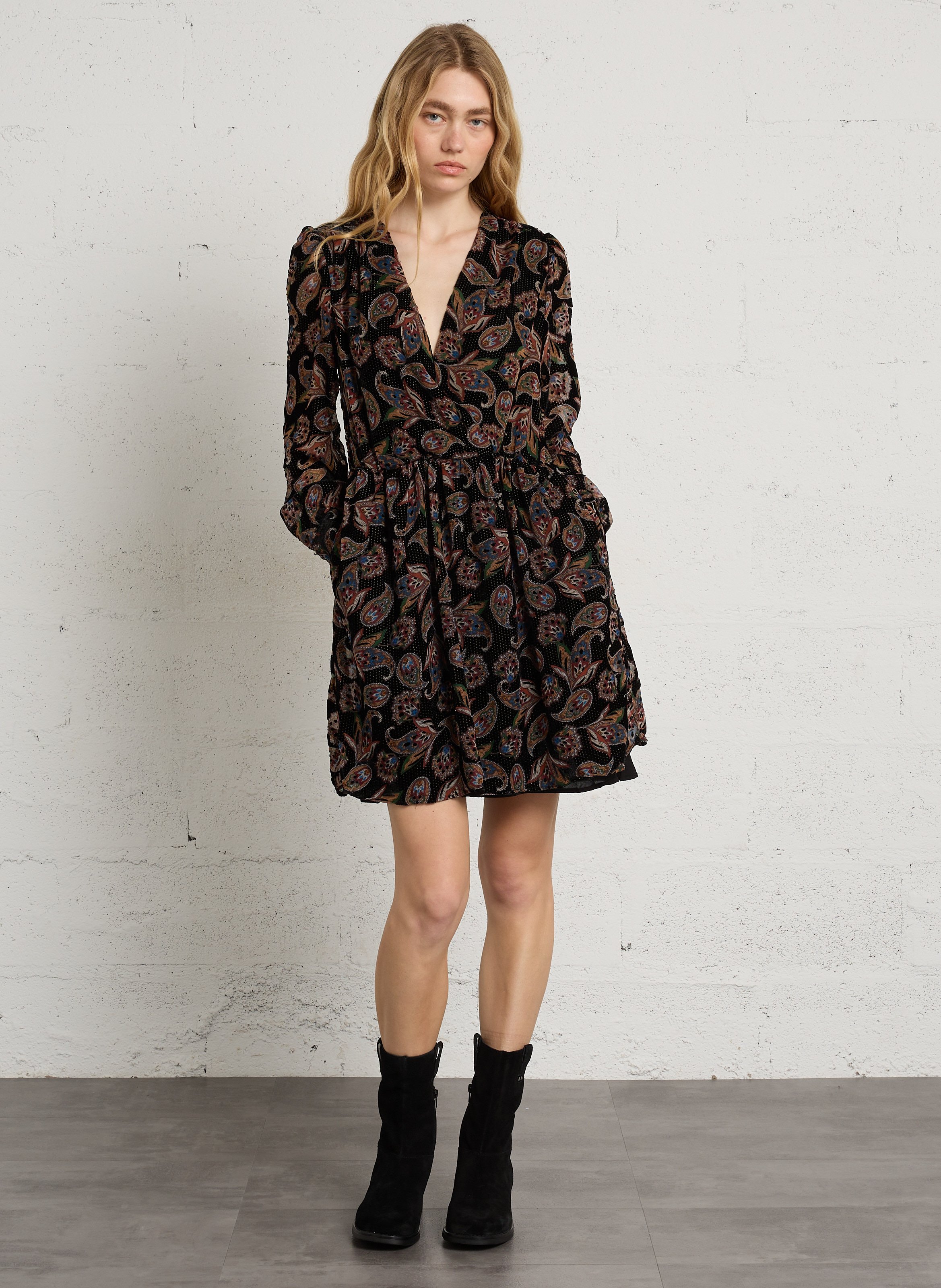 Robe cintrée manches longues SEE U SOON Noir