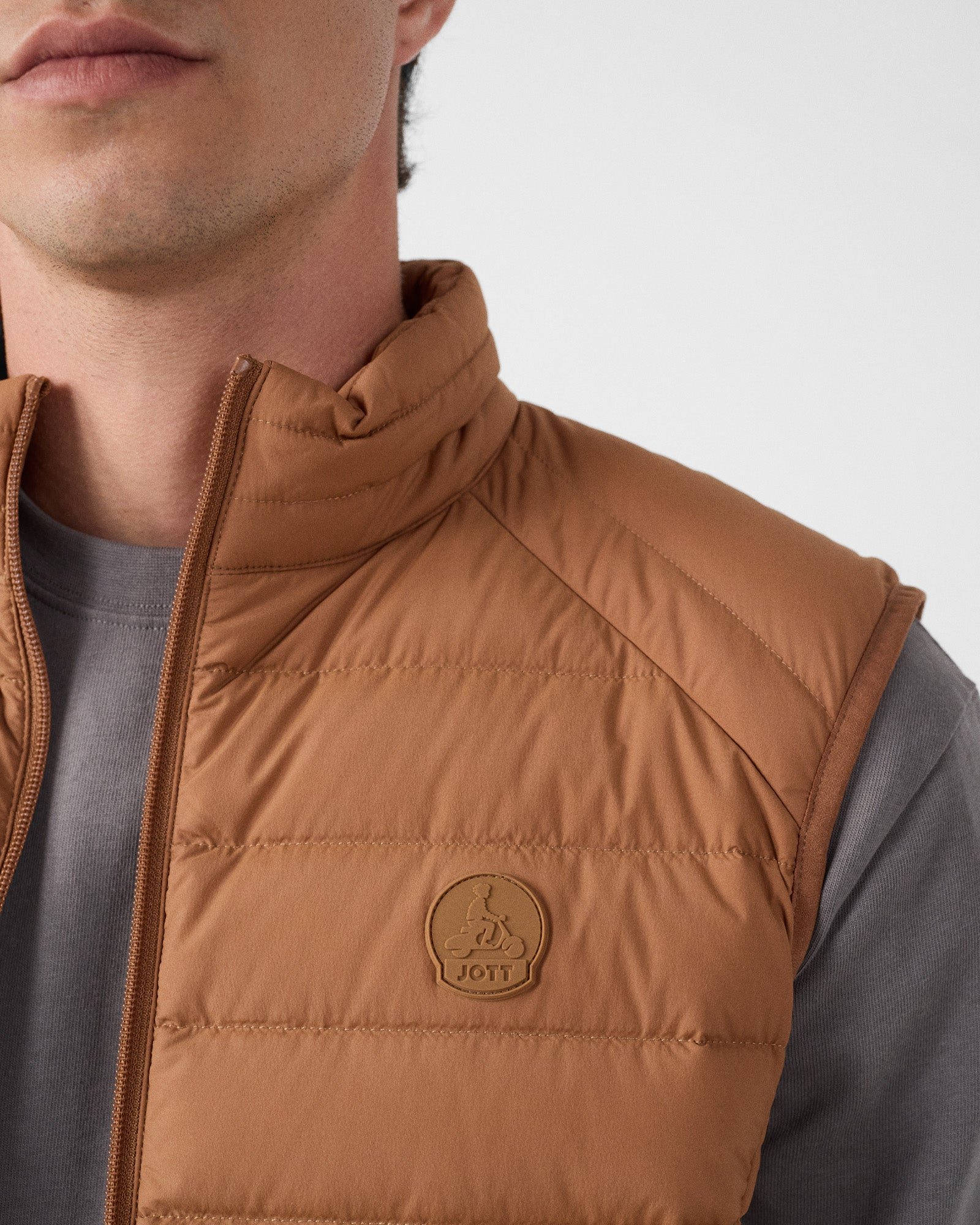 Stretch sleeveless puffer jacket Arafo JOTT Brown