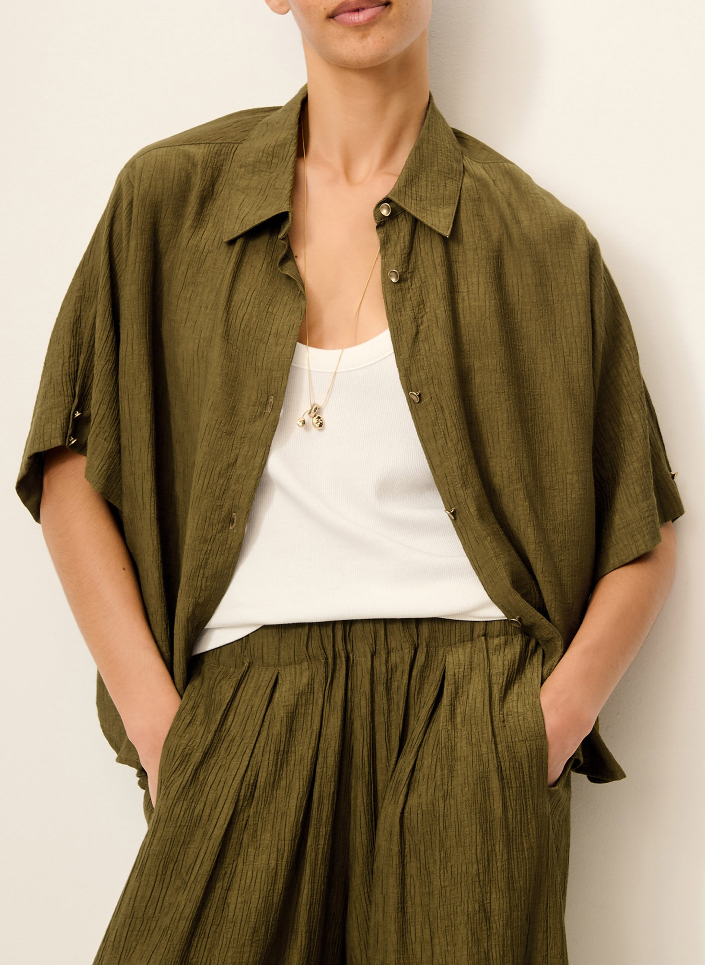 Weite 7/8-Hose aus antikem feinem Leinengewebe SESSUN Khaki