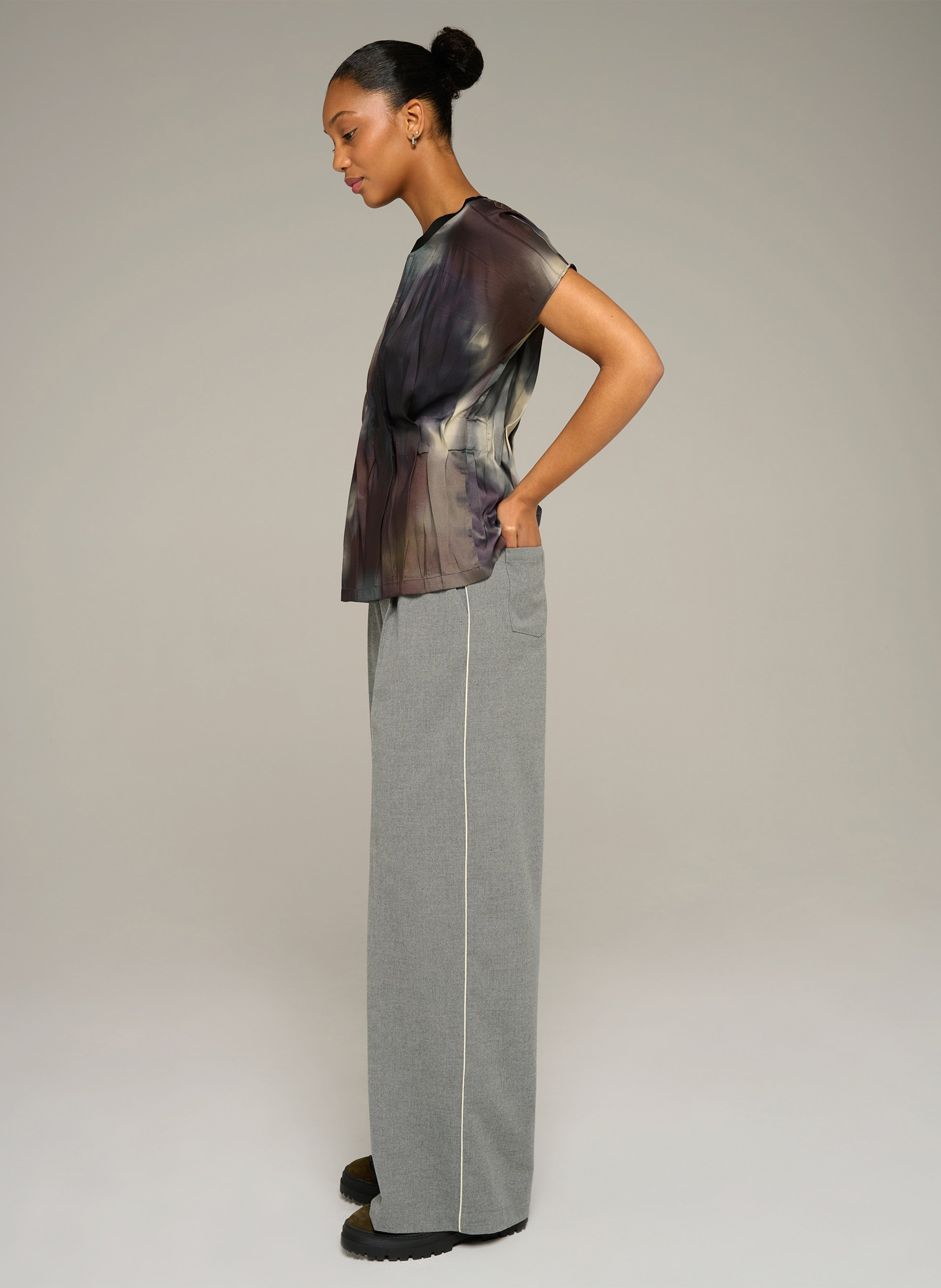 Getailleerde top met print COTELAC ACOTE Zwart