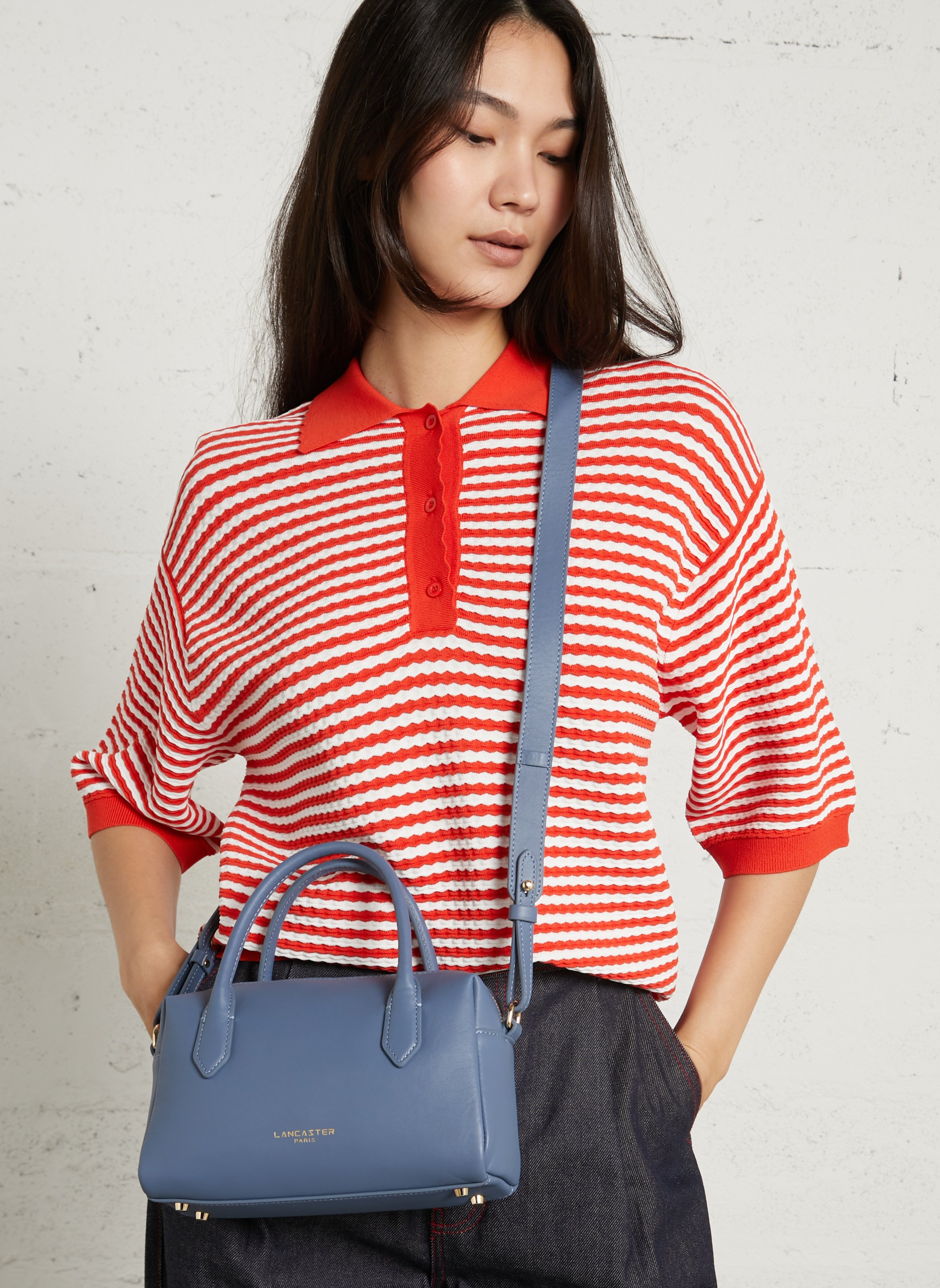 Bowlingtasche aus genarbtem Leder mit Reißverschluss LANCASTER PARIS Blau