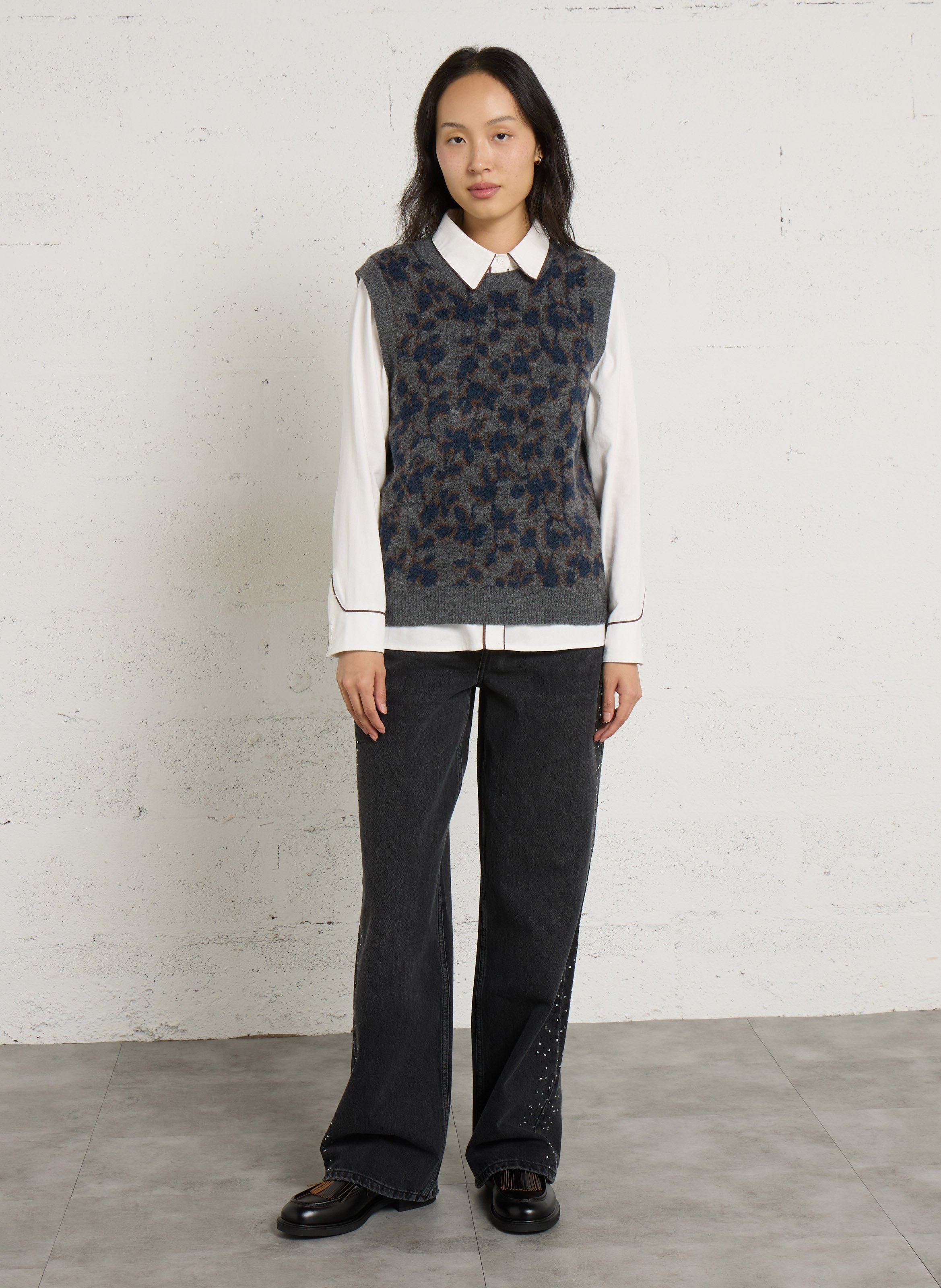 Straight shirt with cotton embroideries LA PETITE ETOILE Beige