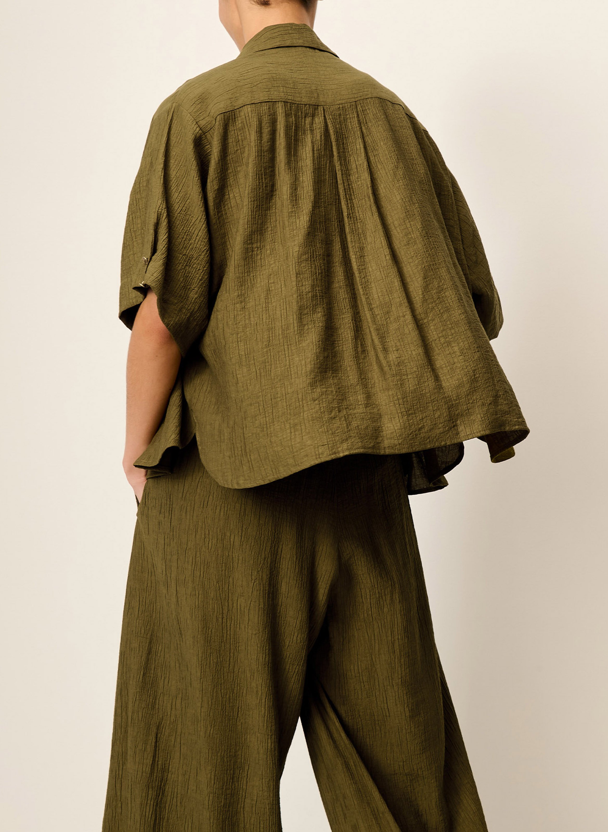 Weite 7/8-Hose aus antikem feinem Leinengewebe SESSUN Khaki