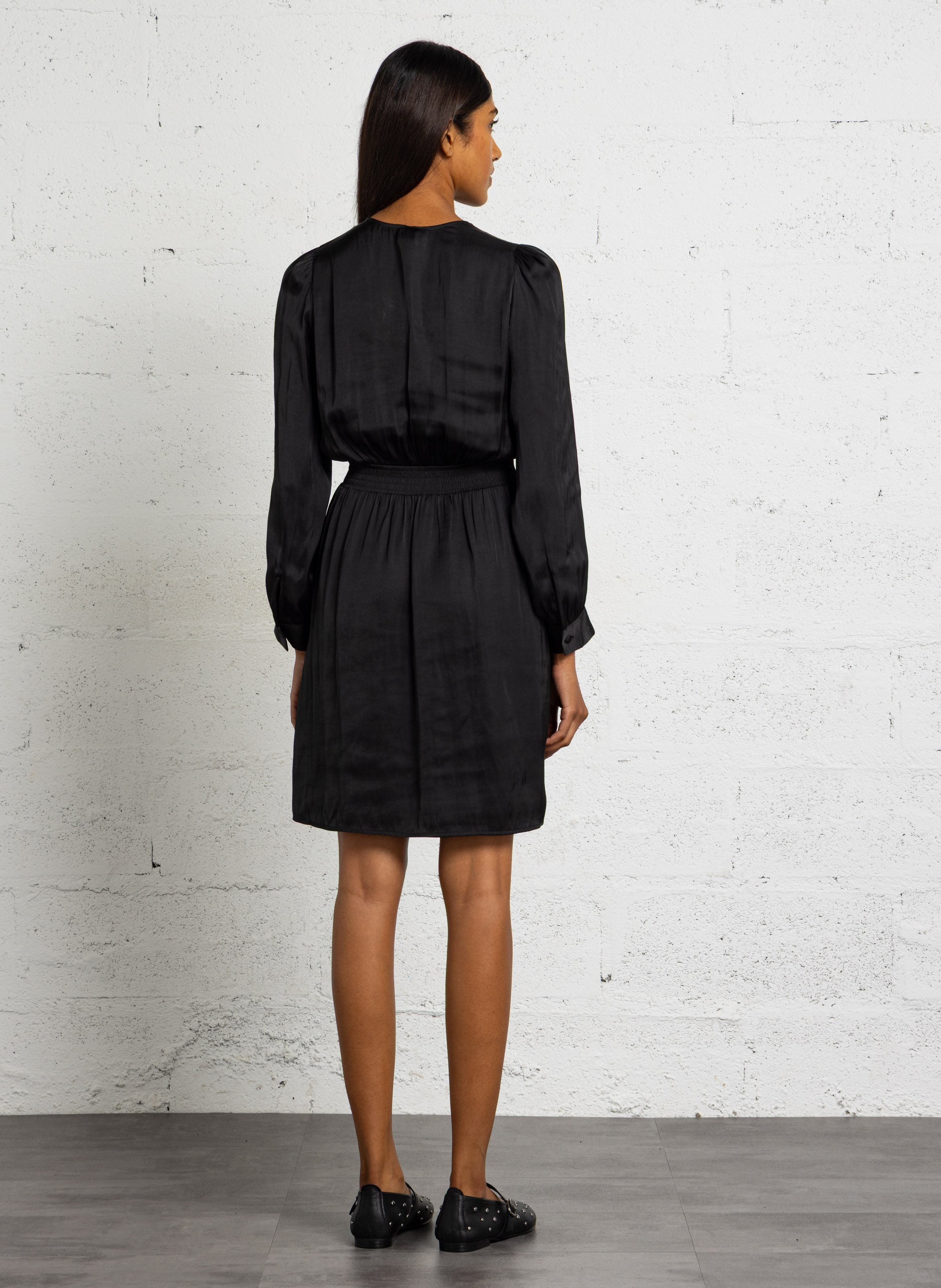 Short satin V-neck dress IKKS Black