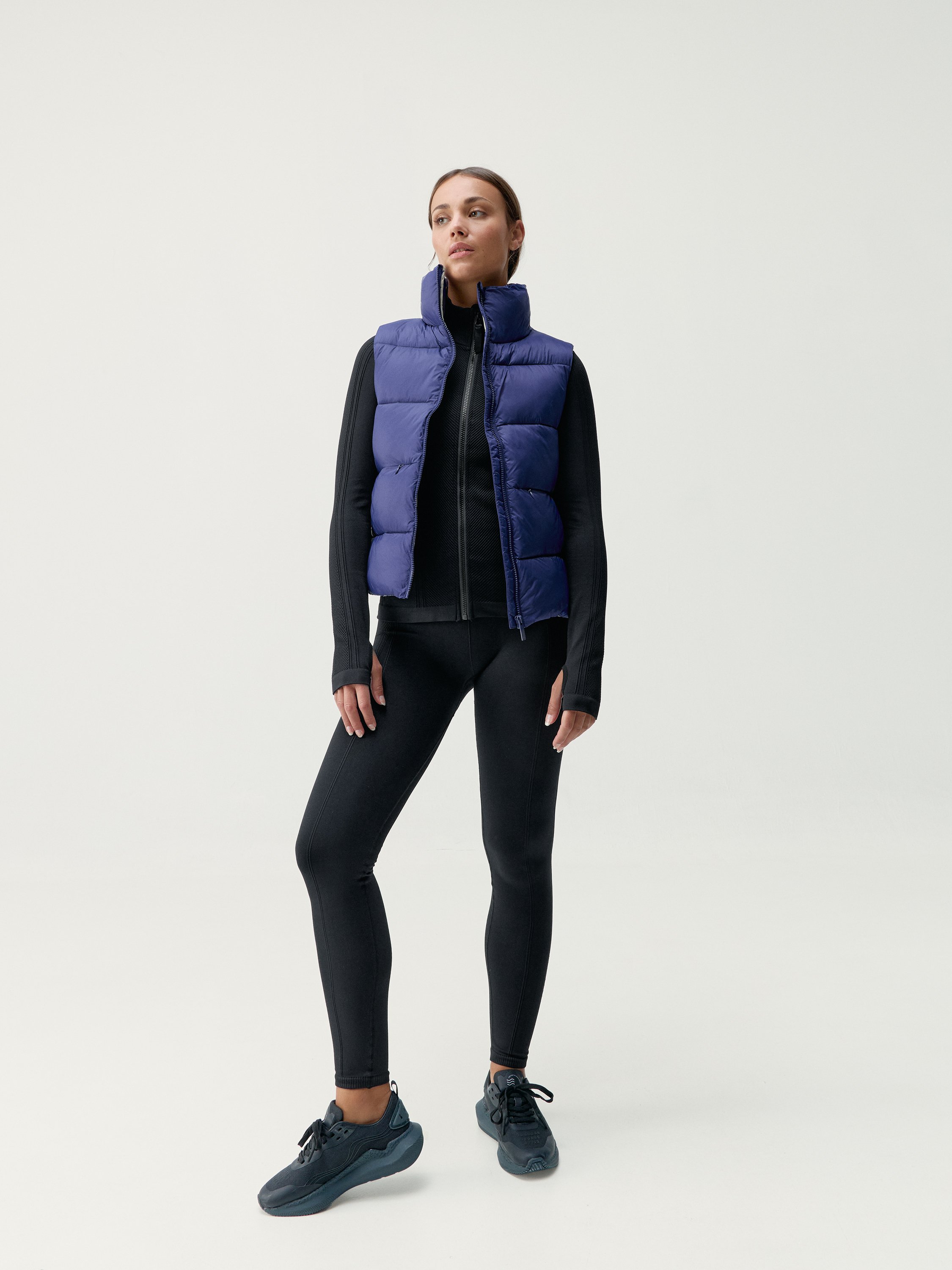 Sporty vest with zipper BORN LIVING YOGA Blue