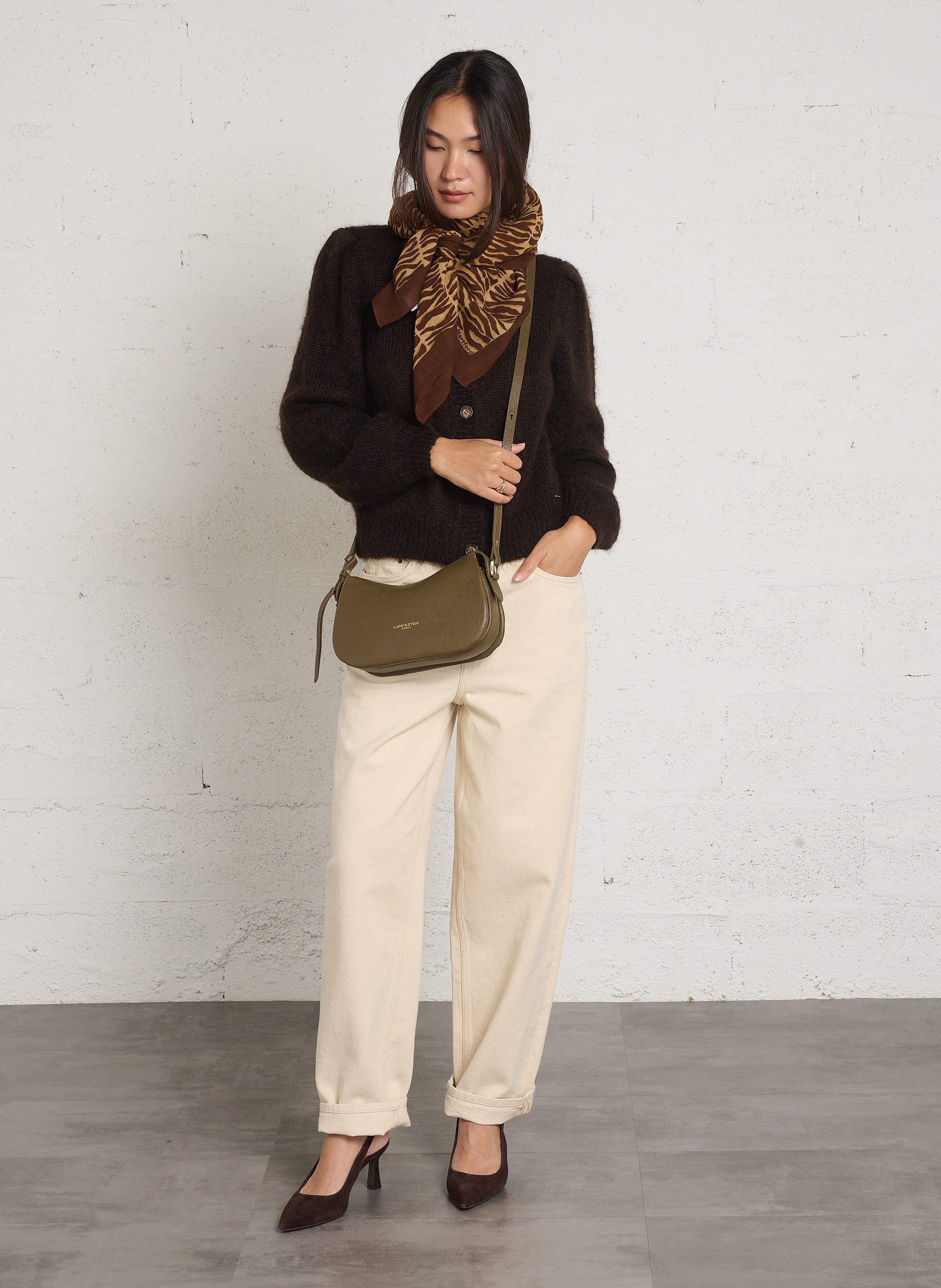 Leather shoulder bag LANCASTER PARIS Khaki