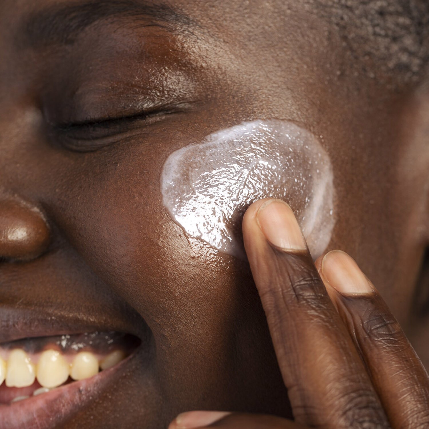 SKIN HERO PEELING AU GINSENG ERBORIAN No color